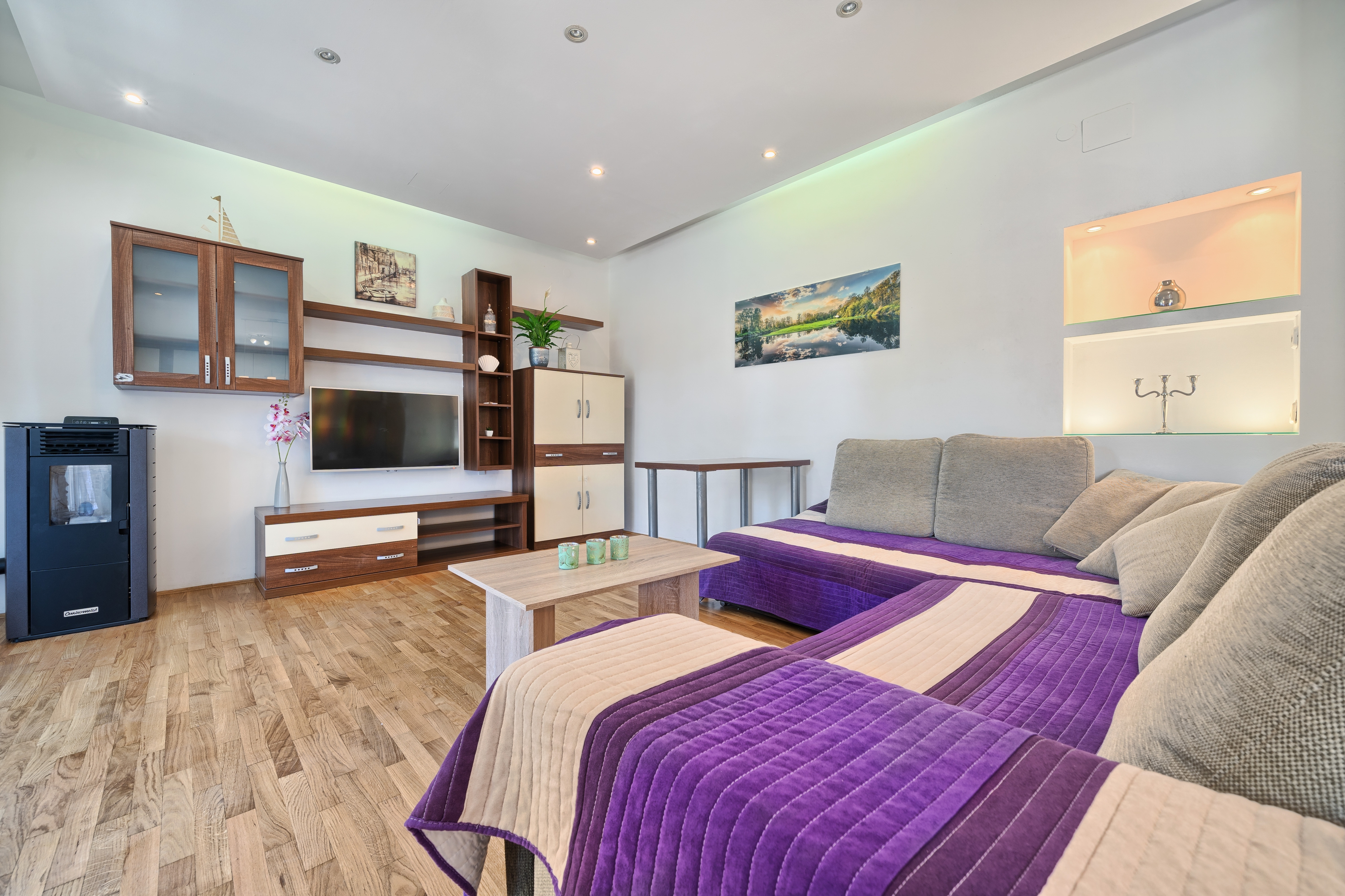 Two bedroom apartment with terrace Kaštel Lukšić, Kaštela  A-b
