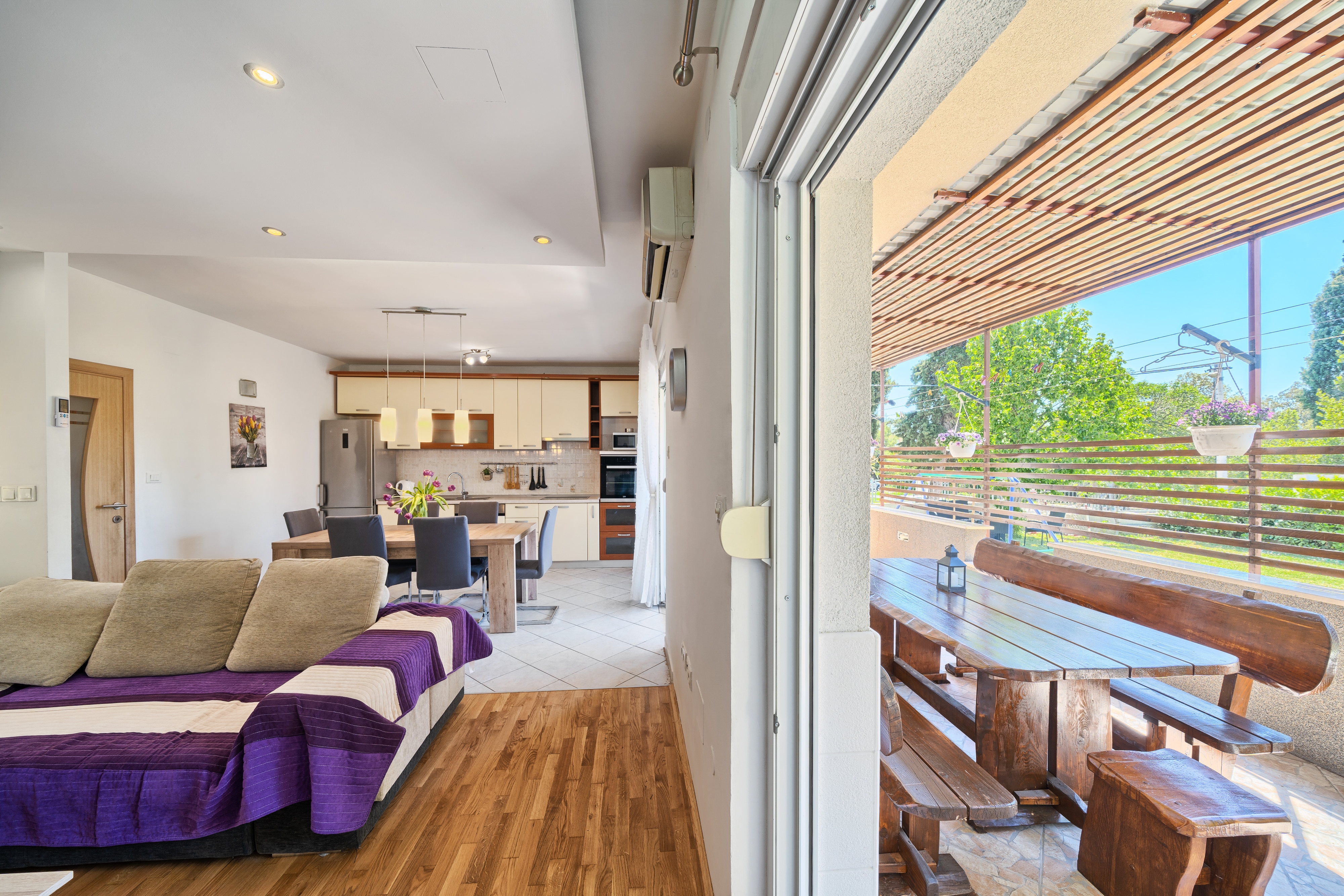 Two bedroom apartment with terrace Kaštel Lukšić, Kaštela  A-b