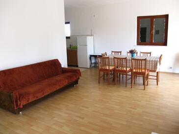 Ždrelac, Living room in the apartment, air condition available, (pet friendly) and WiFi.