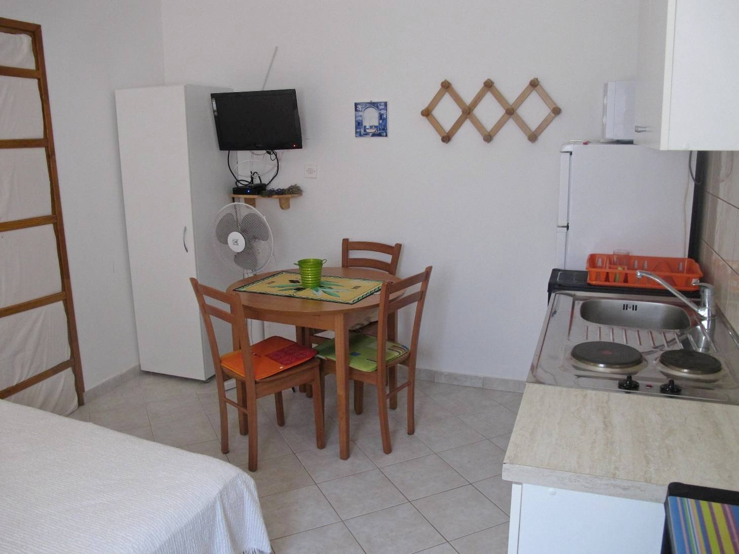 Studio flat with terrace Ždrelac, Pašman (AS-20583-a)