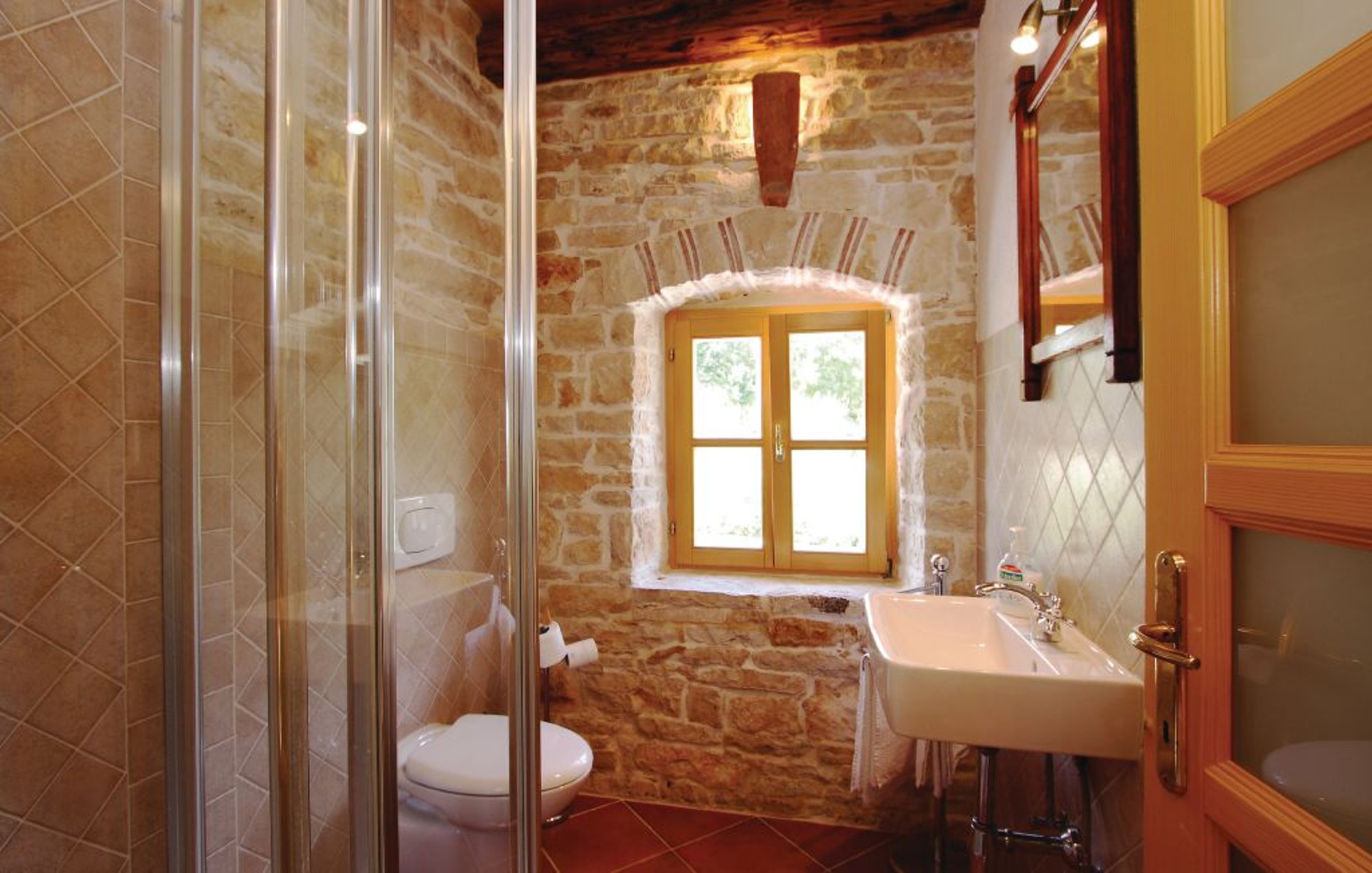 Comfortable and spacious house with air-conditioning Kranjčići, Central Istria - Središnja Istra  K