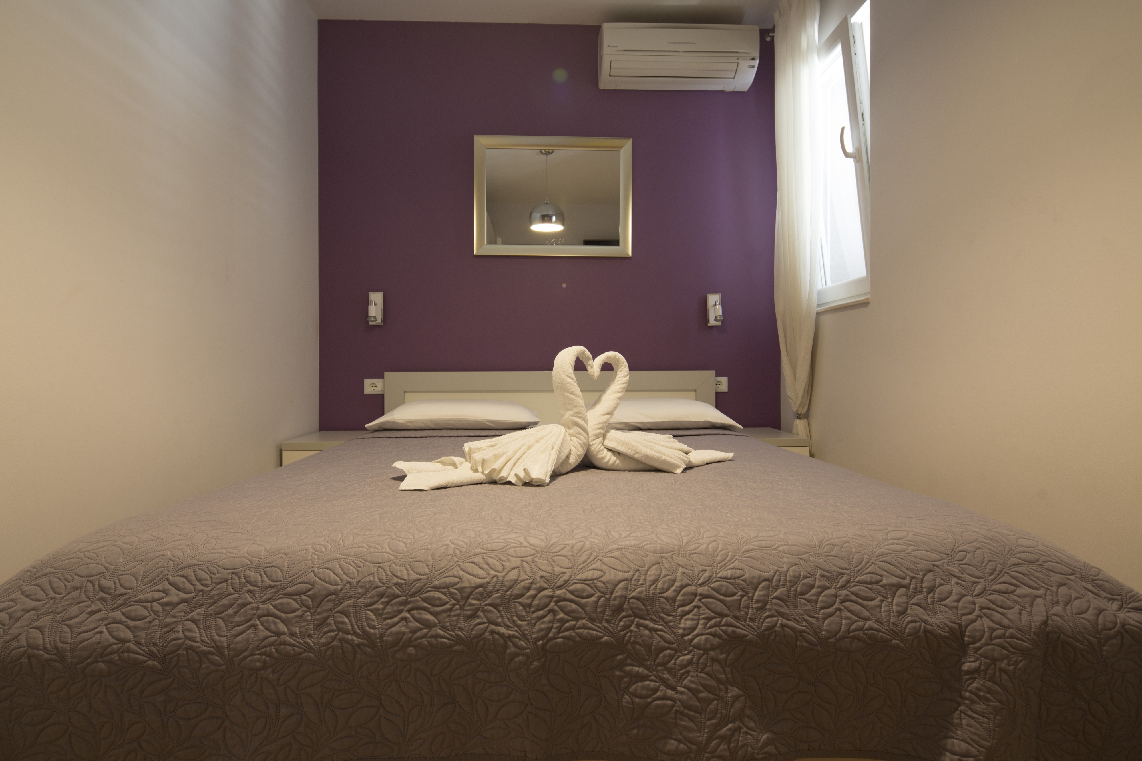 Two bedroom apartment with terrace Makarska  A-a