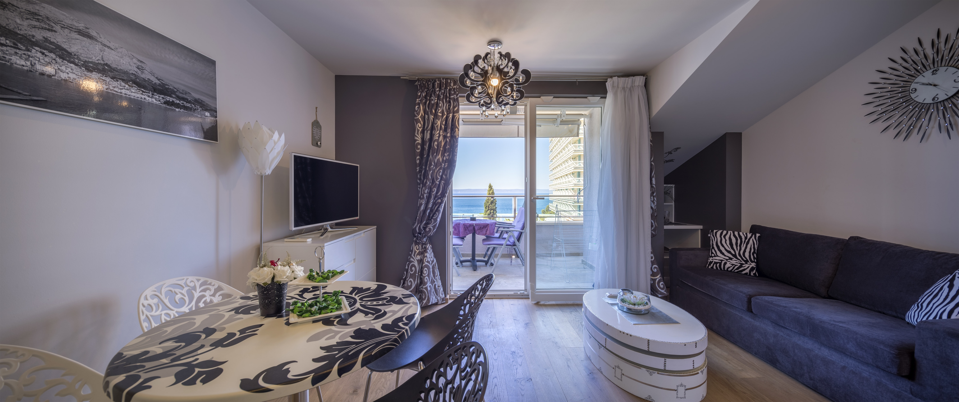 One bedroom apartment with terrace and sea view Makarska (A-20587-e)