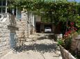 Parkoviště Jelsa, Hvar, Parkoviště 2059 - Ubytování s oblázkovou pláží.