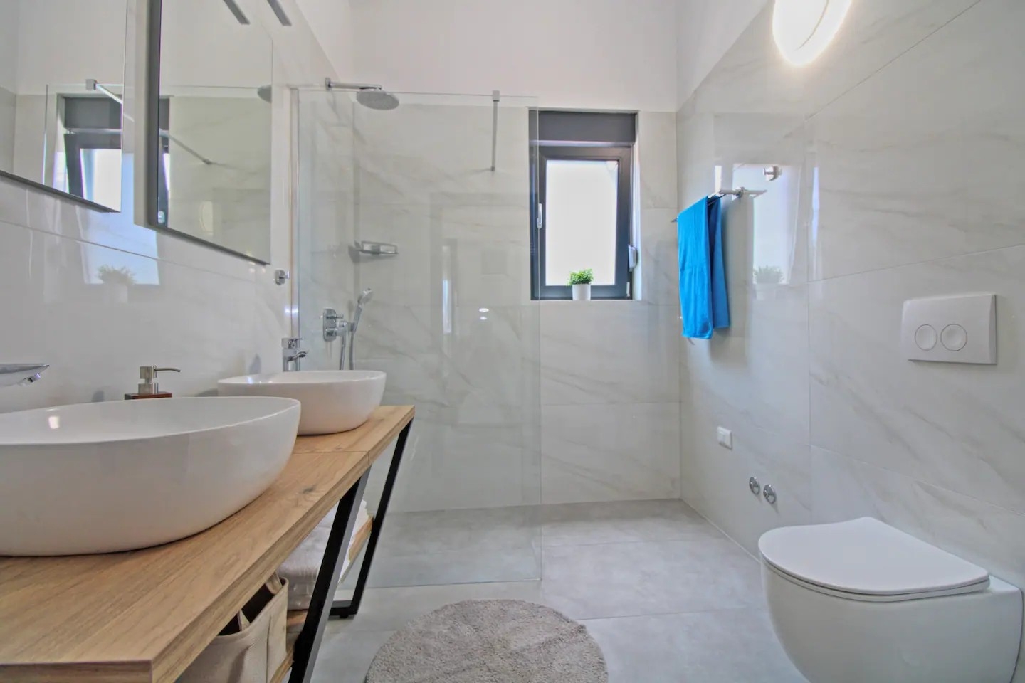 Three bedroom house with terrace Galižana, Fažana  K