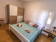 Mali Lošinj, Bedroom in the studio-apartment, (pet friendly) and WiFi.