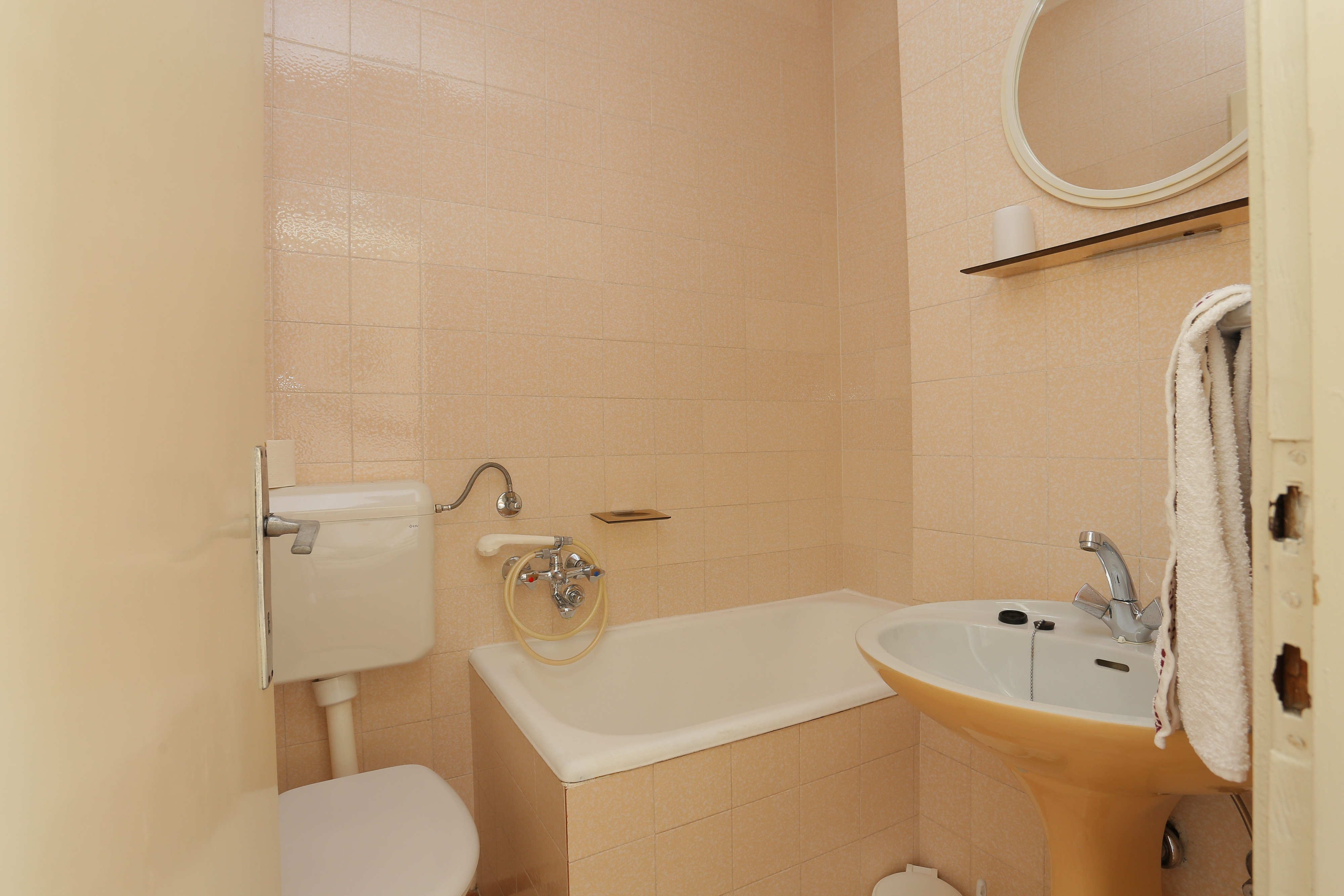 Three bedroom apartment with terrace and sea view Brela, Makarska  A-a