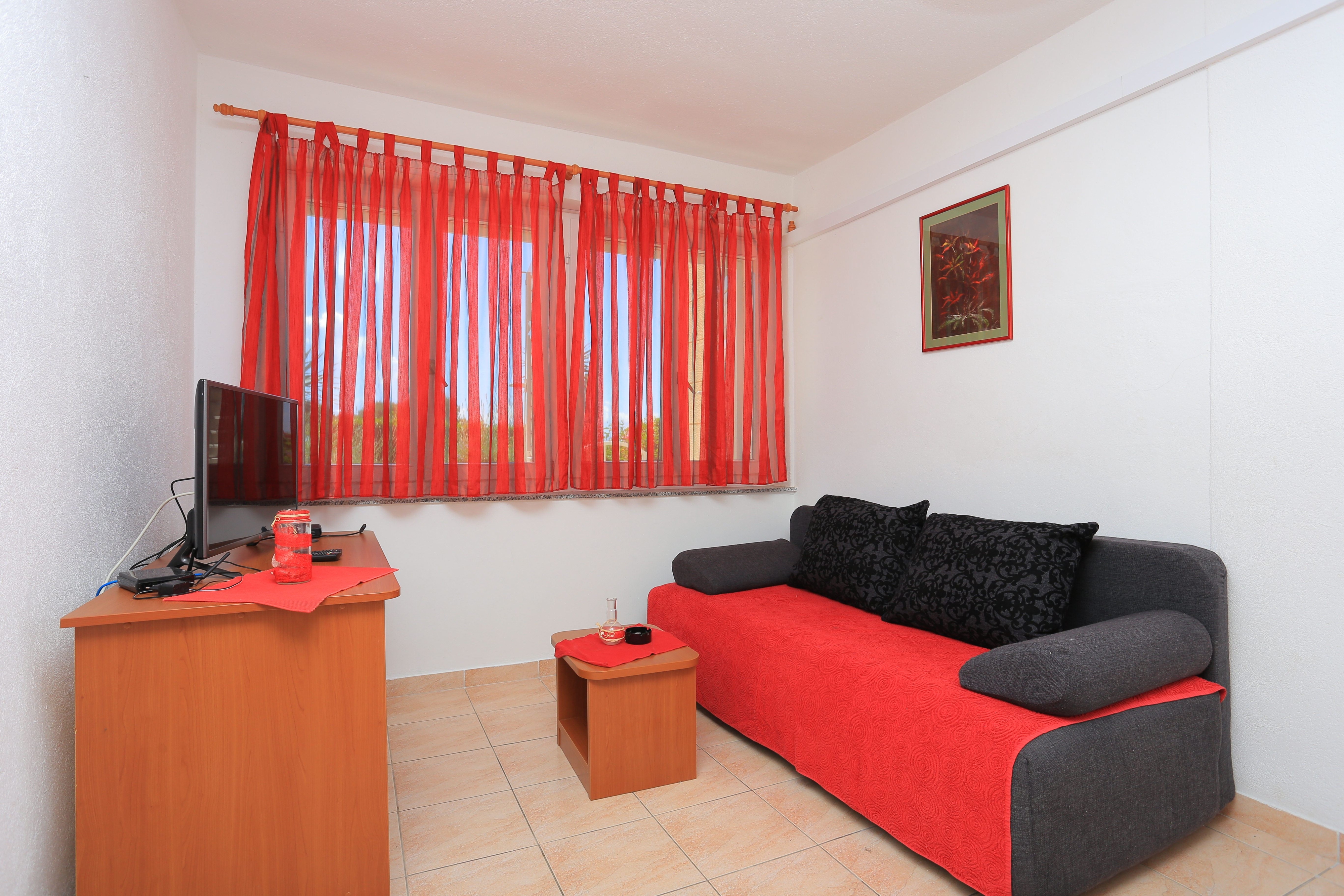 Three bedroom apartment with terrace and sea view Brela, Makarska  A-a