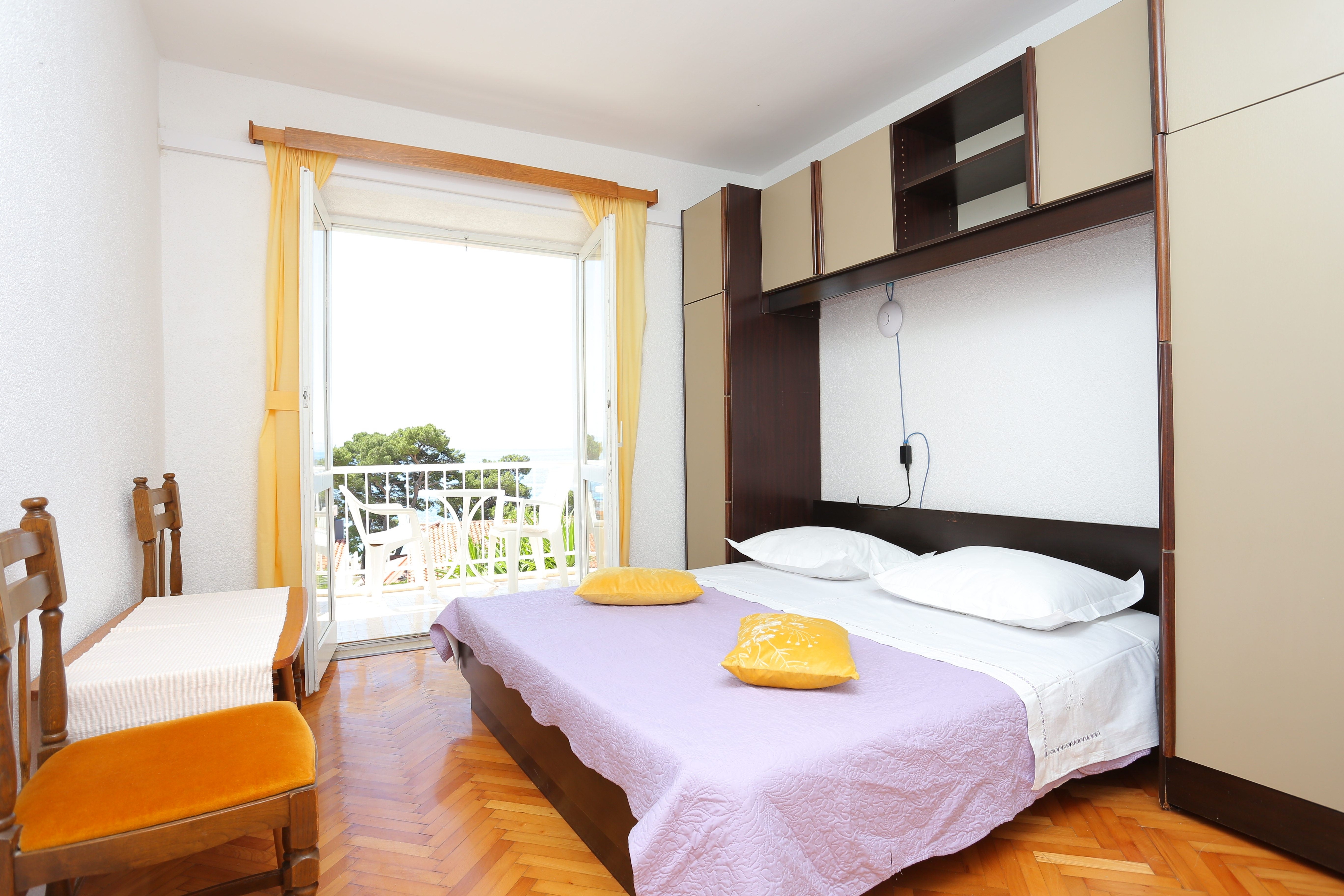 Two bedroom apartment with terrace and sea view Brela, Makarska  A-b