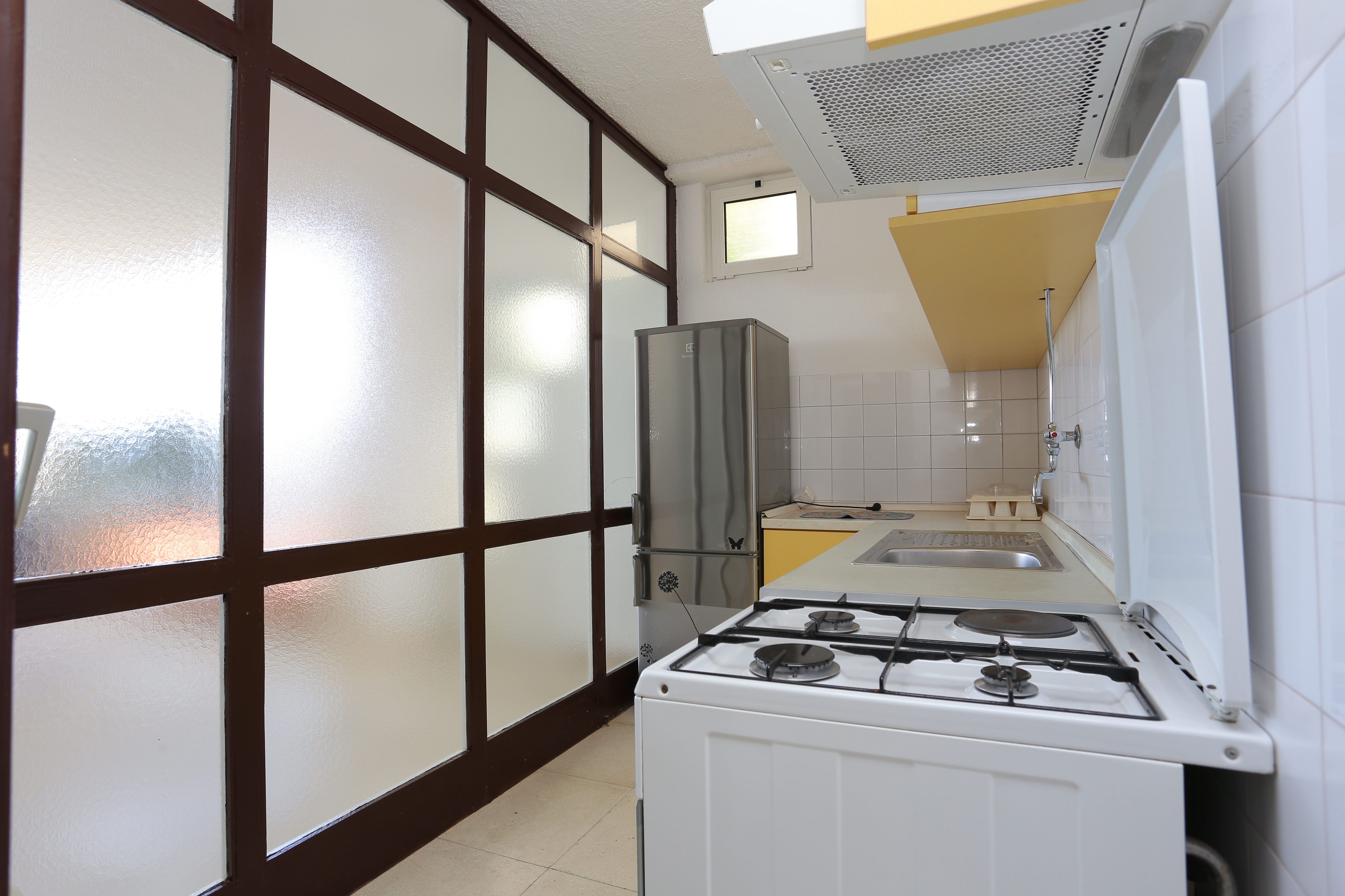 Two bedroom apartment with terrace and sea view Brela, Makarska  A-b