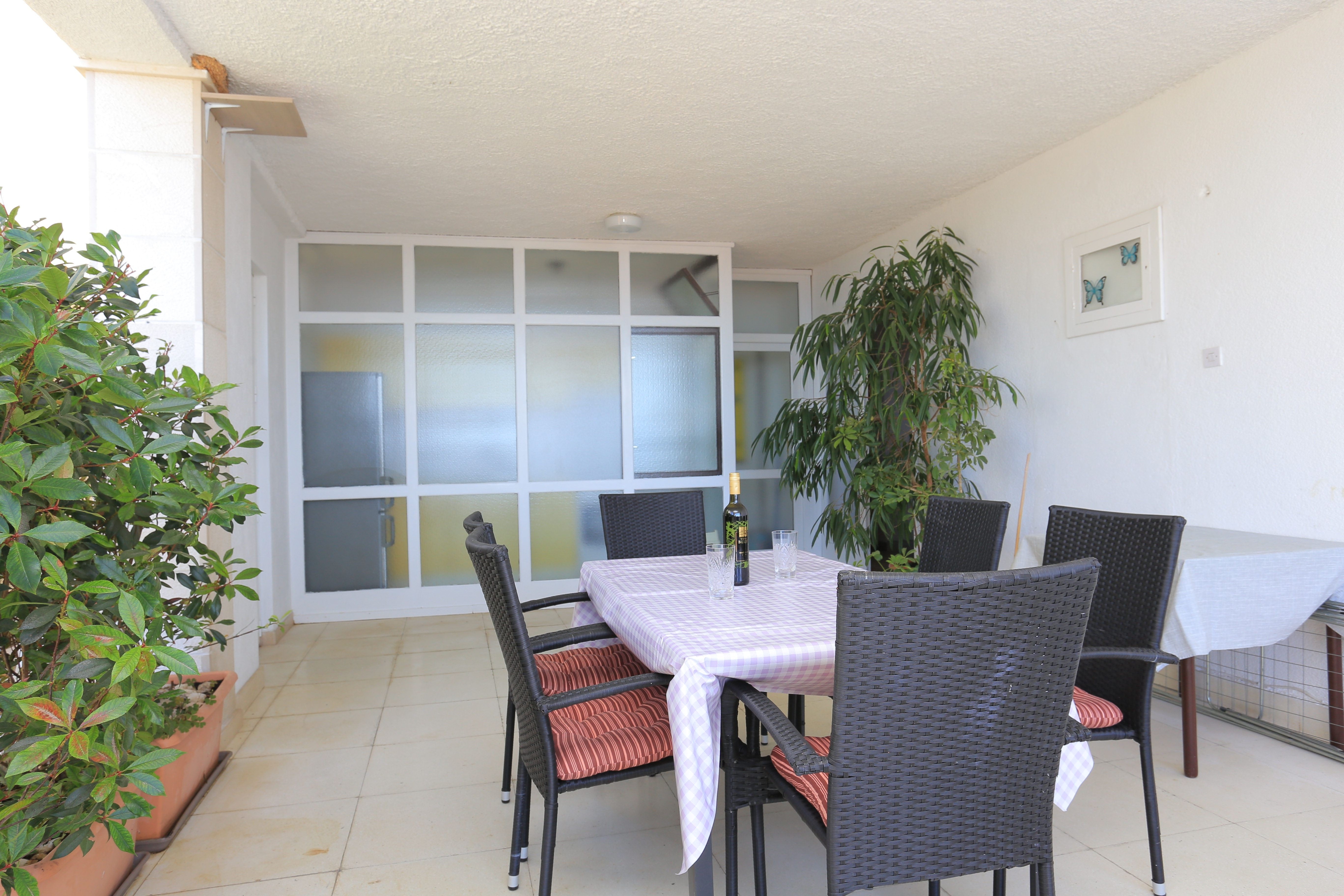 Two bedroom apartment with terrace and sea view Brela, Makarska  A-b