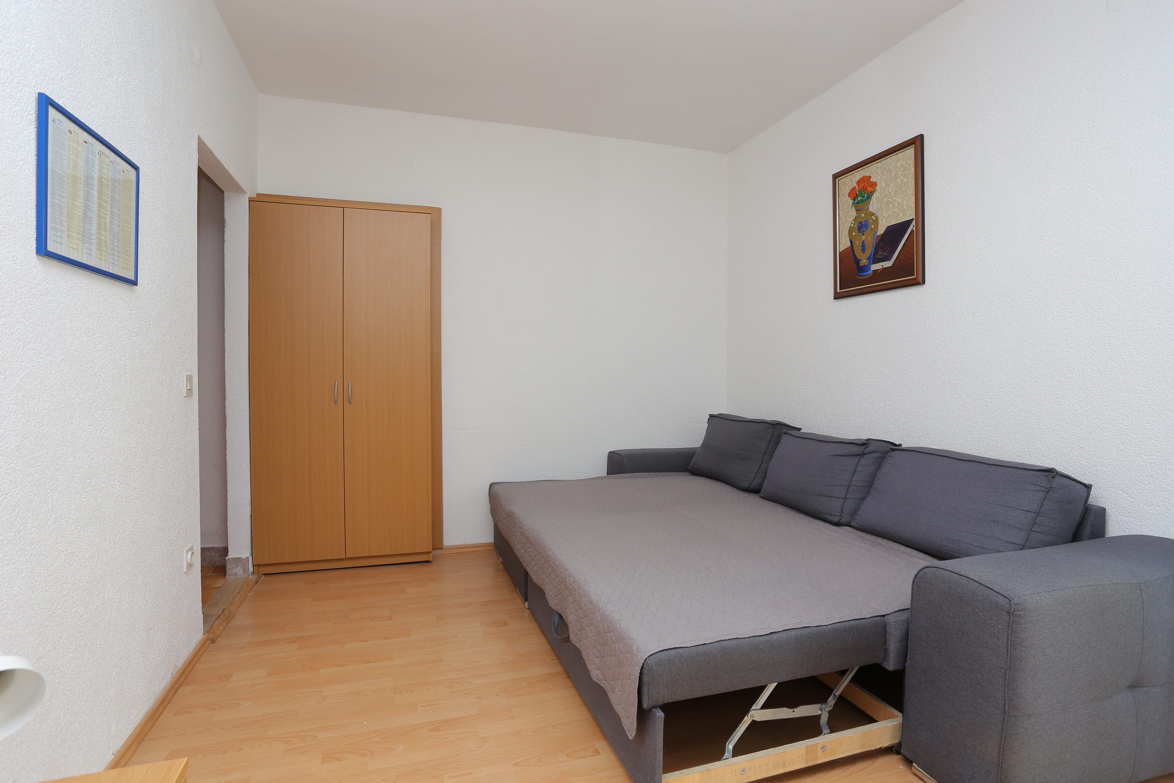 One bedroom apartment with terrace and sea view Brela, Makarska  A-c