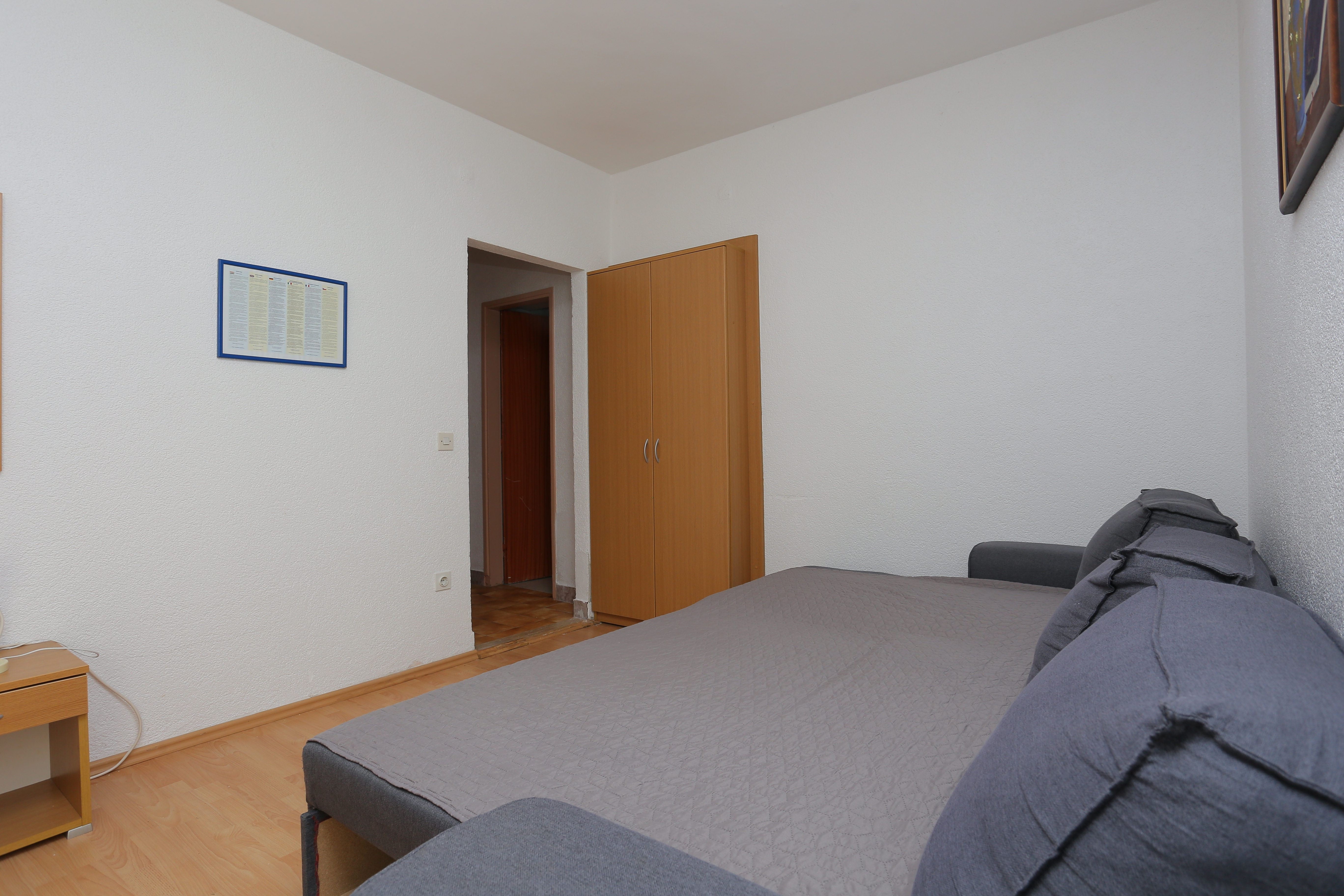 One bedroom apartment with terrace and sea view Brela, Makarska  A-c