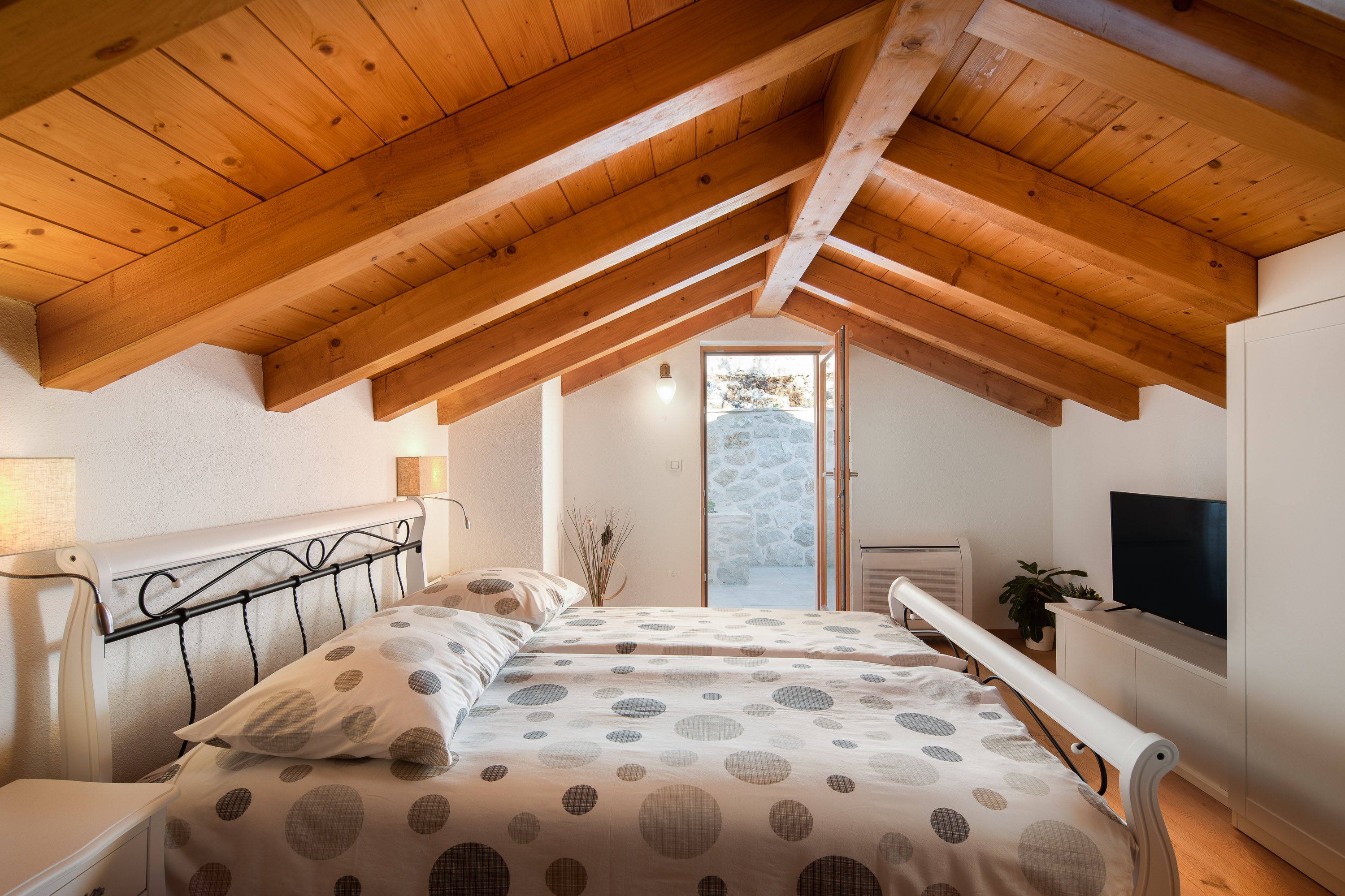 Three bedroom house with terrace Malo Grablje, Hvar  K