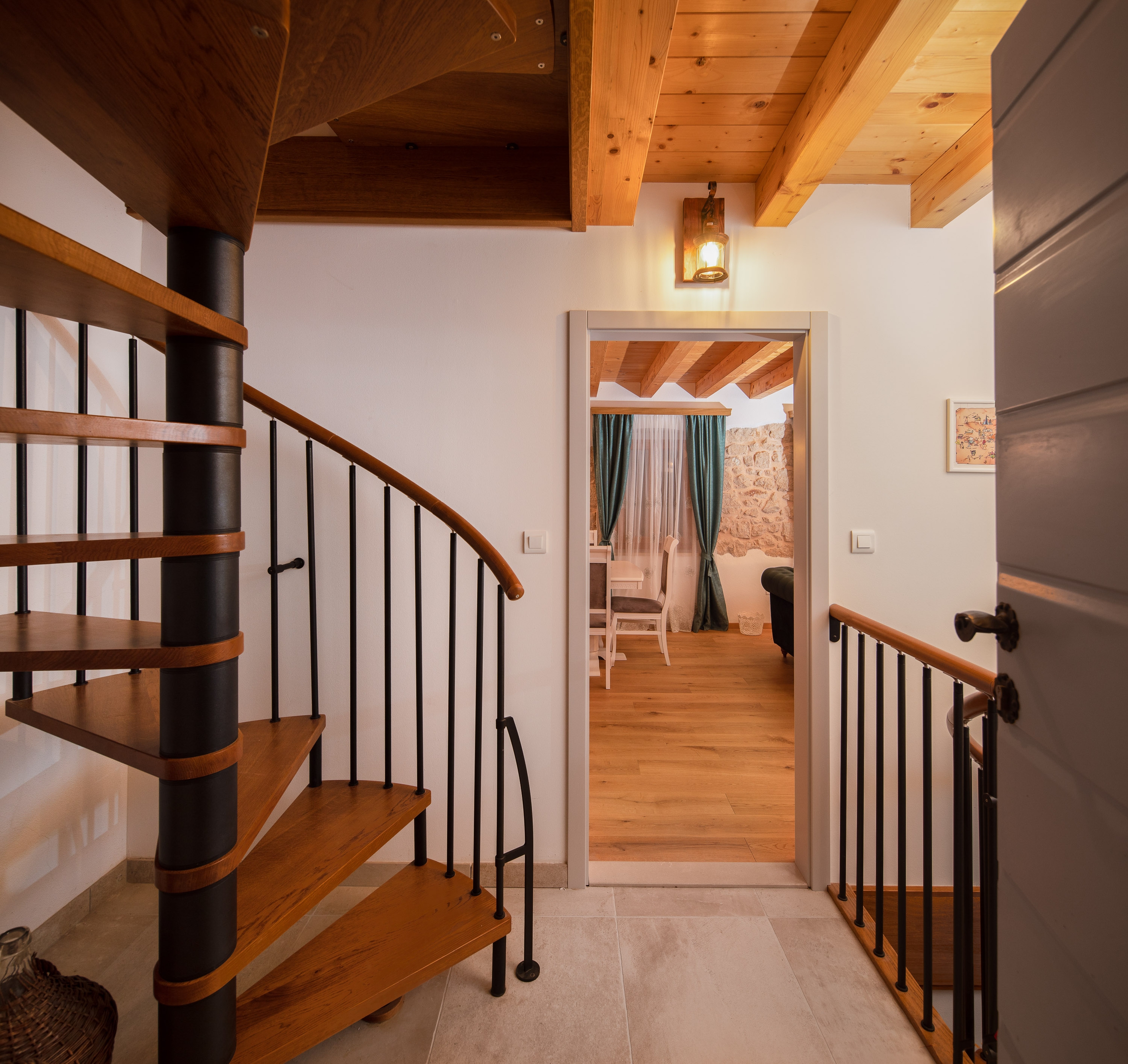 Three bedroom house with terrace Malo Grablje, Hvar  K