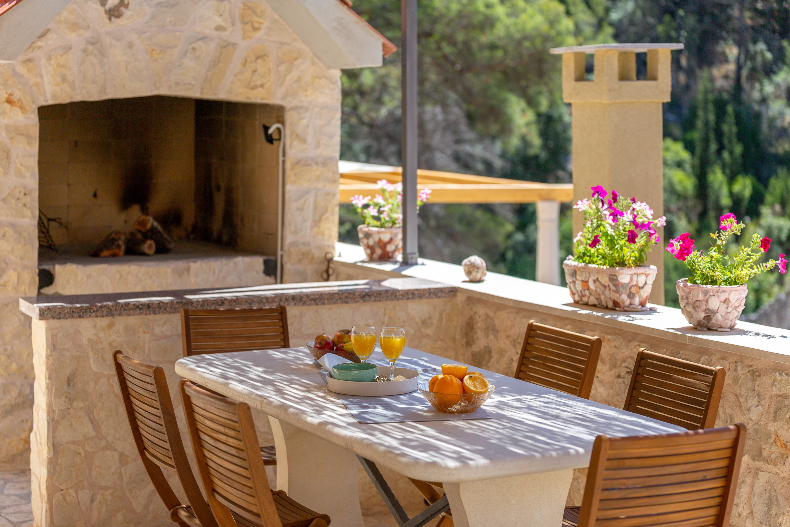 Three bedroom house with terrace Malo Grablje, Hvar  K