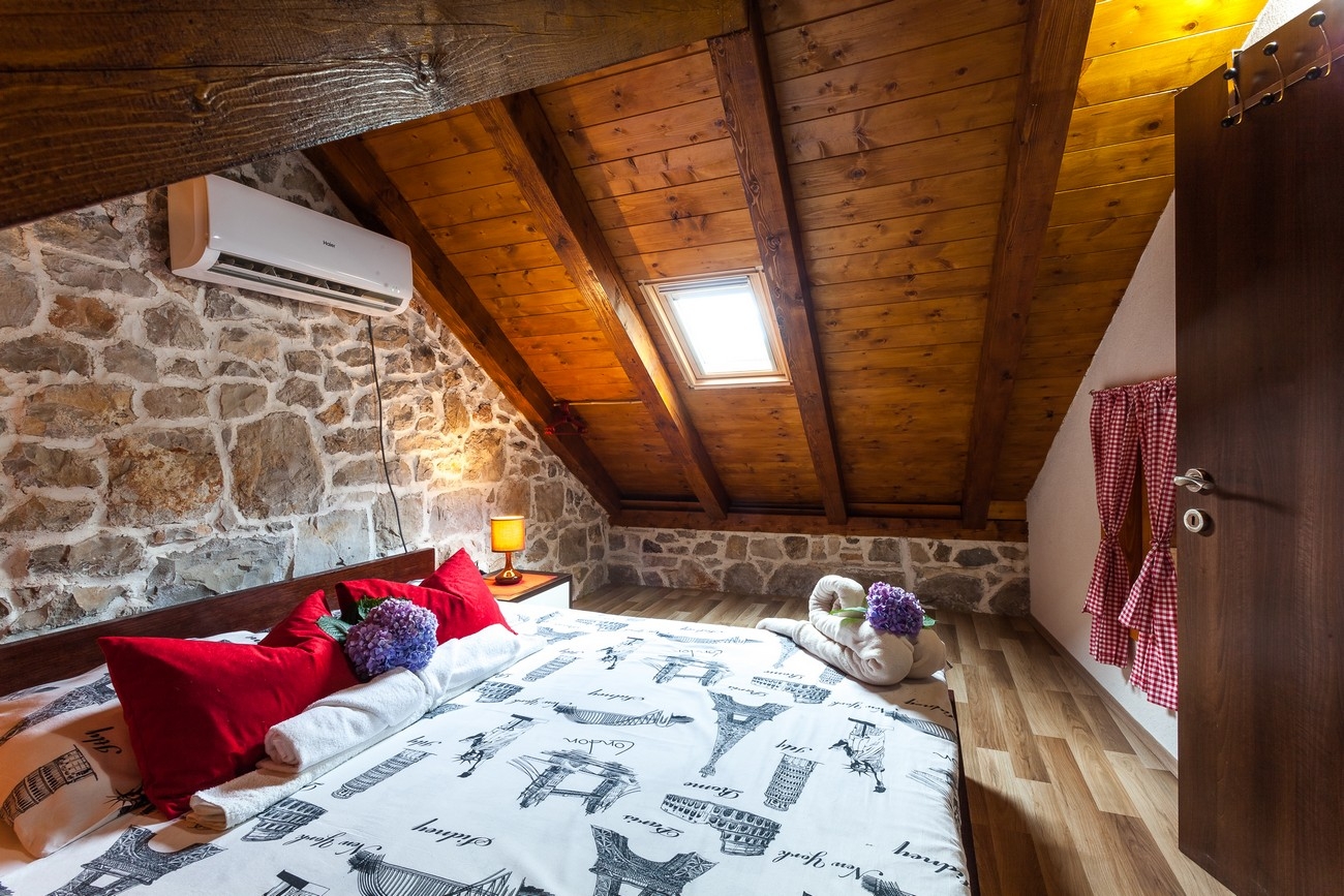 Comfortable and spacious house with terrace and sea view Orebić, Pelješac  K