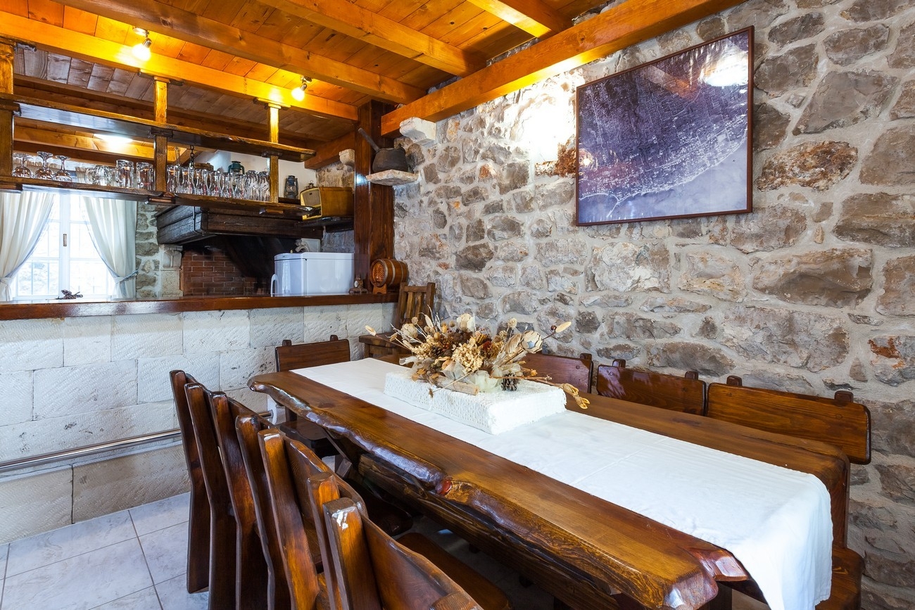 Comfortable and spacious house with terrace and sea view Orebić, Pelješac  K