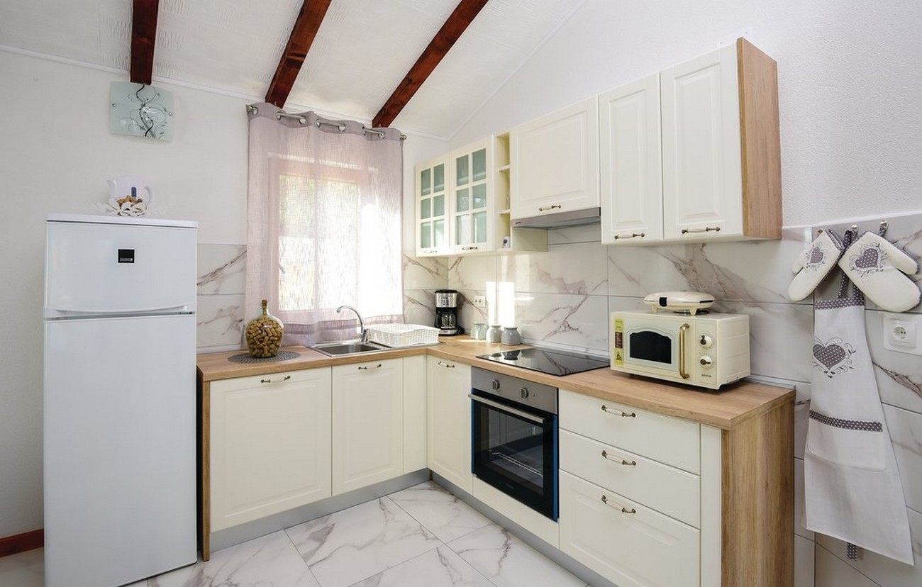 Comfortable and spacious house with terrace and sea view Orebić, Pelješac  K