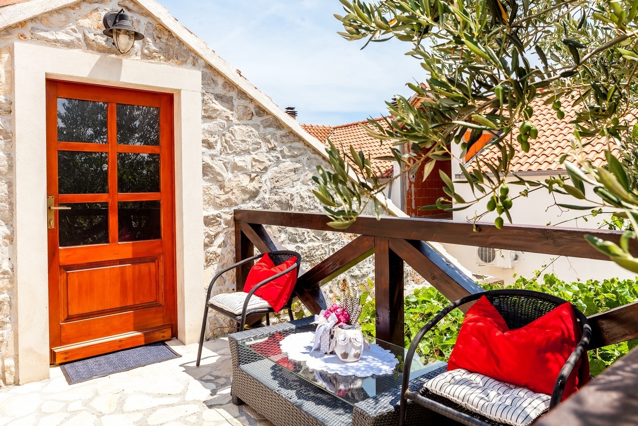 Comfortable and spacious house with terrace and sea view Orebić, Pelješac  K