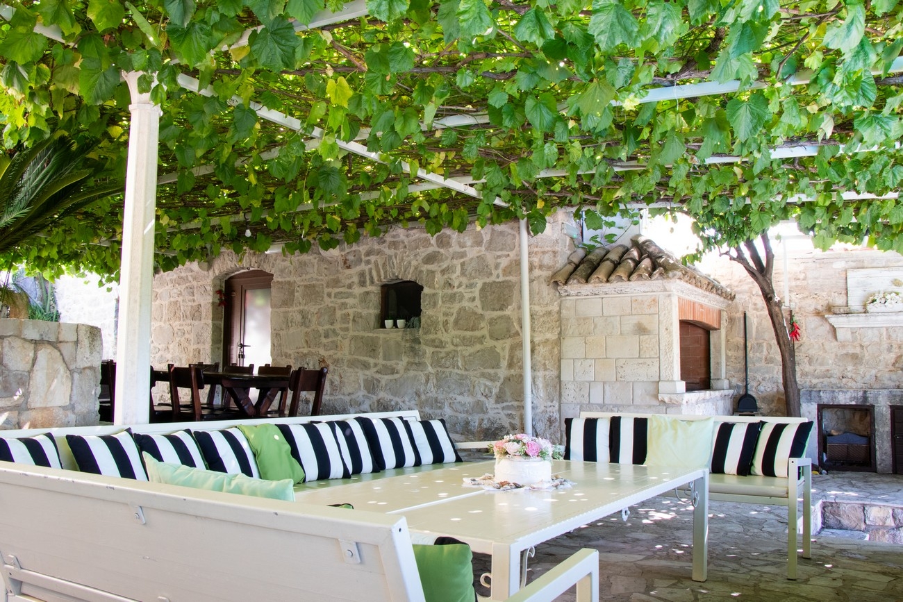 Comfortable and spacious house with terrace and sea view Orebić, Pelješac  K