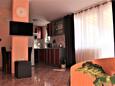 Гостиная Krk, Гостиная в размещении типа apartment, доступный кондиционер, Домашние животные допускаются и WiFi.