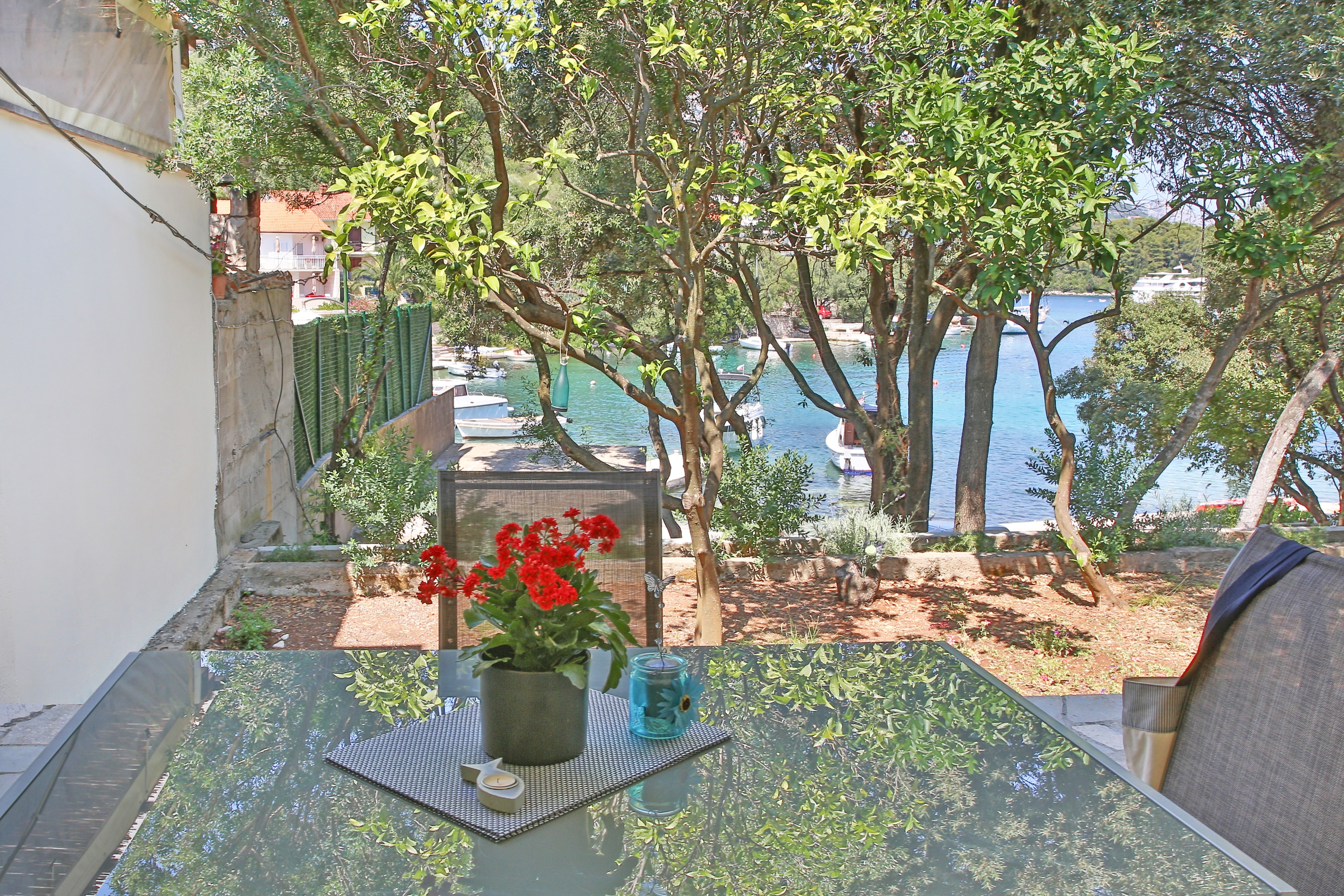 Two bedroom house near beach Žrnovska Banja, Korčula (K-20618)