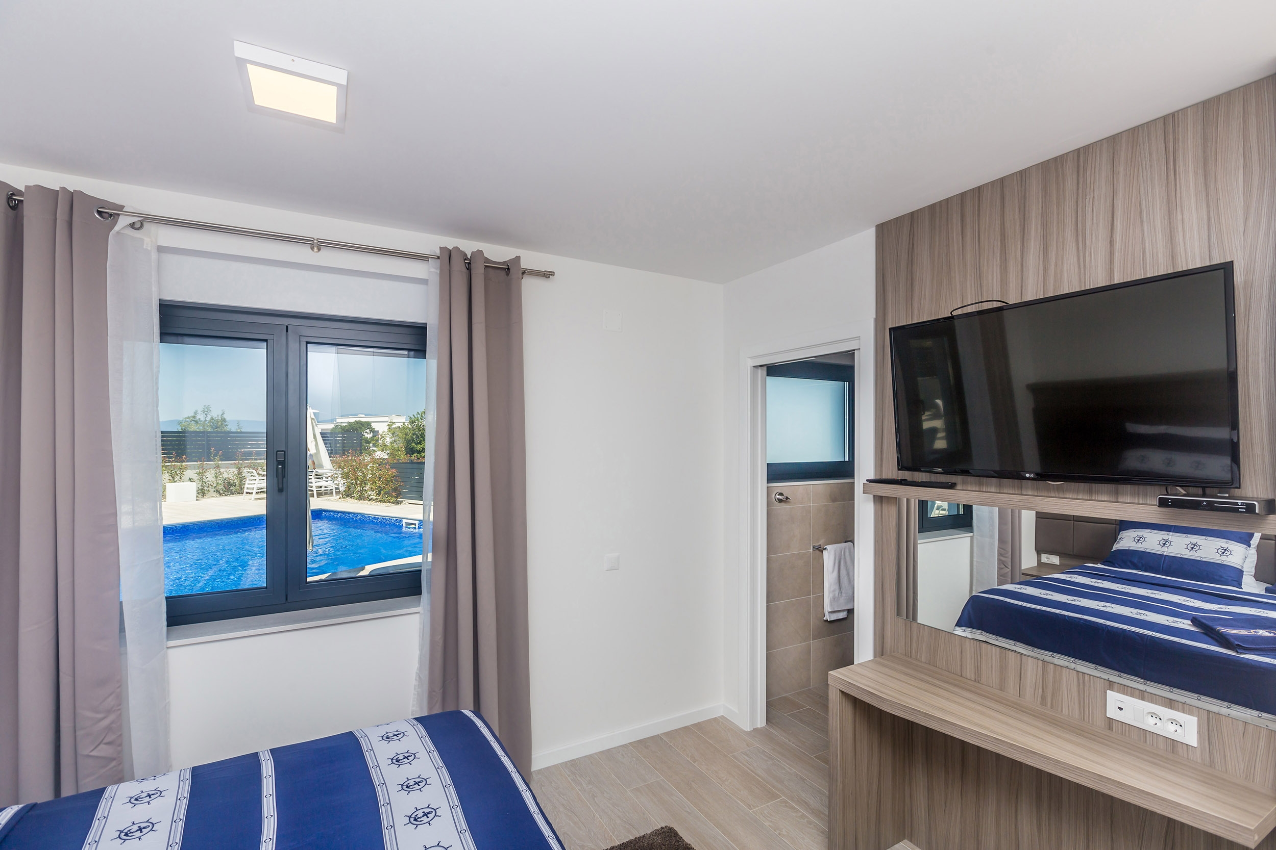 Two bedroom apartment with terrace Vantačići, Krk  A-a