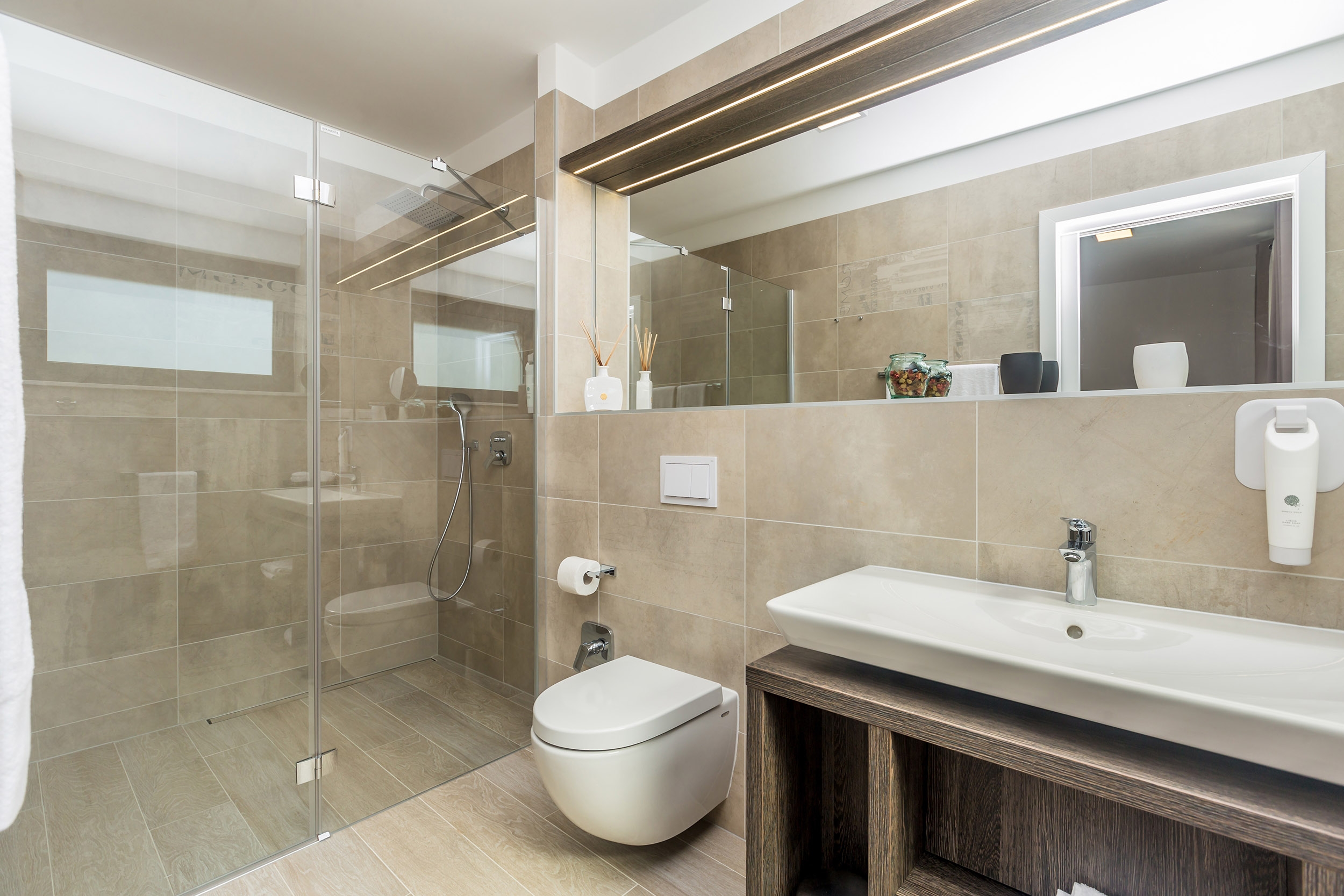 Two bedroom apartment with terrace and sea view Vantačići, Krk  A-b