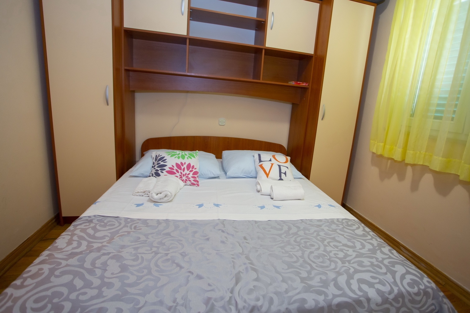 One bedroom apartment with balcony Makarska  A-d