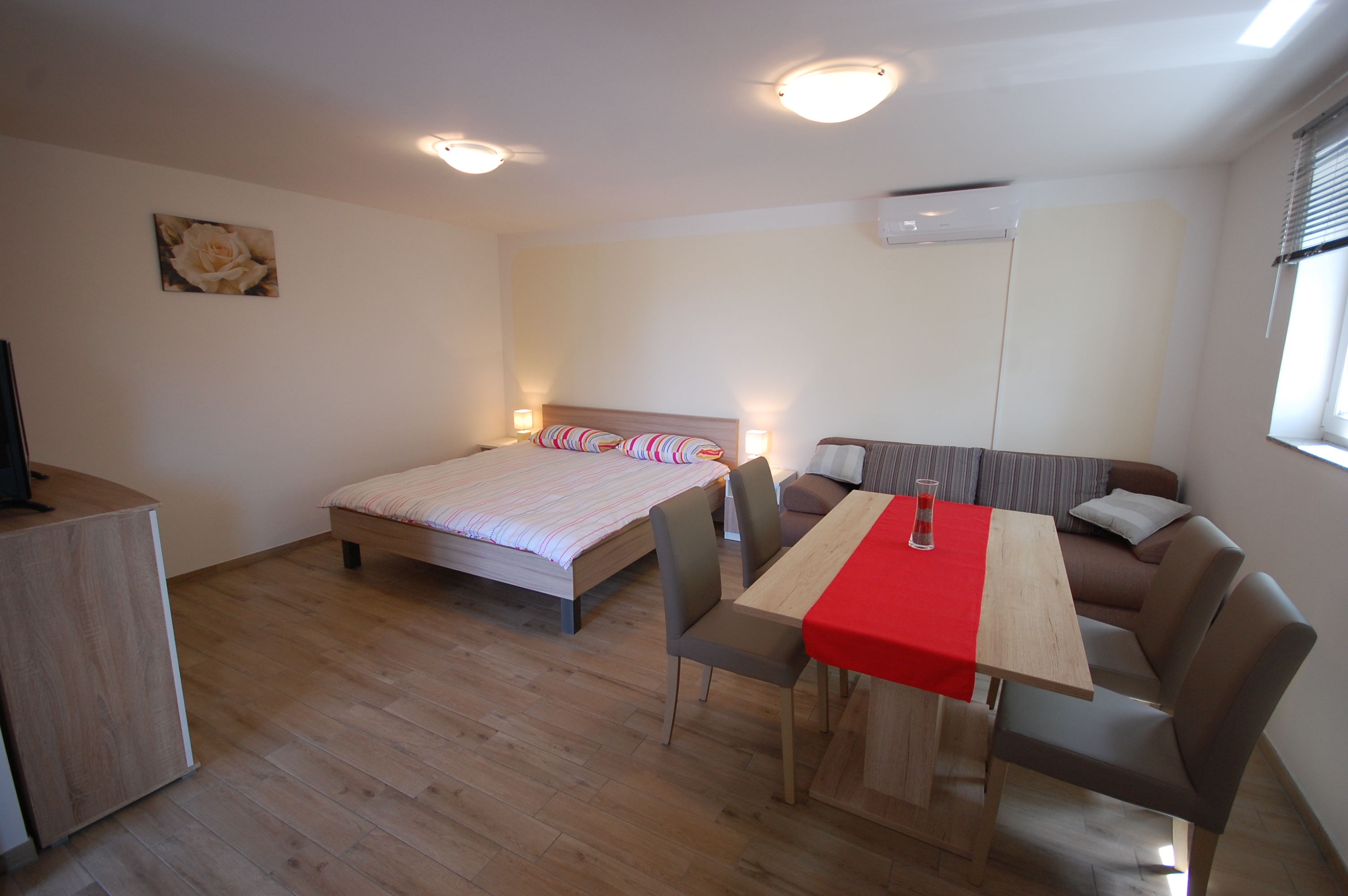 Studio flat with balcony Sveti Vid, Krk (AS-20629-a)