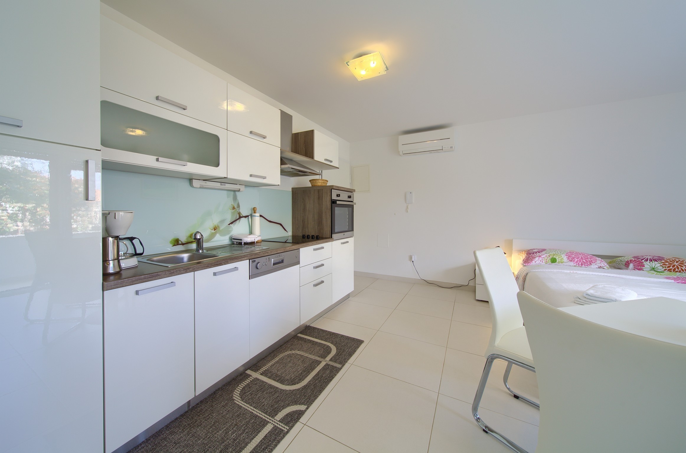 One bedroom apartment with terrace Vantačići, Krk  A-a