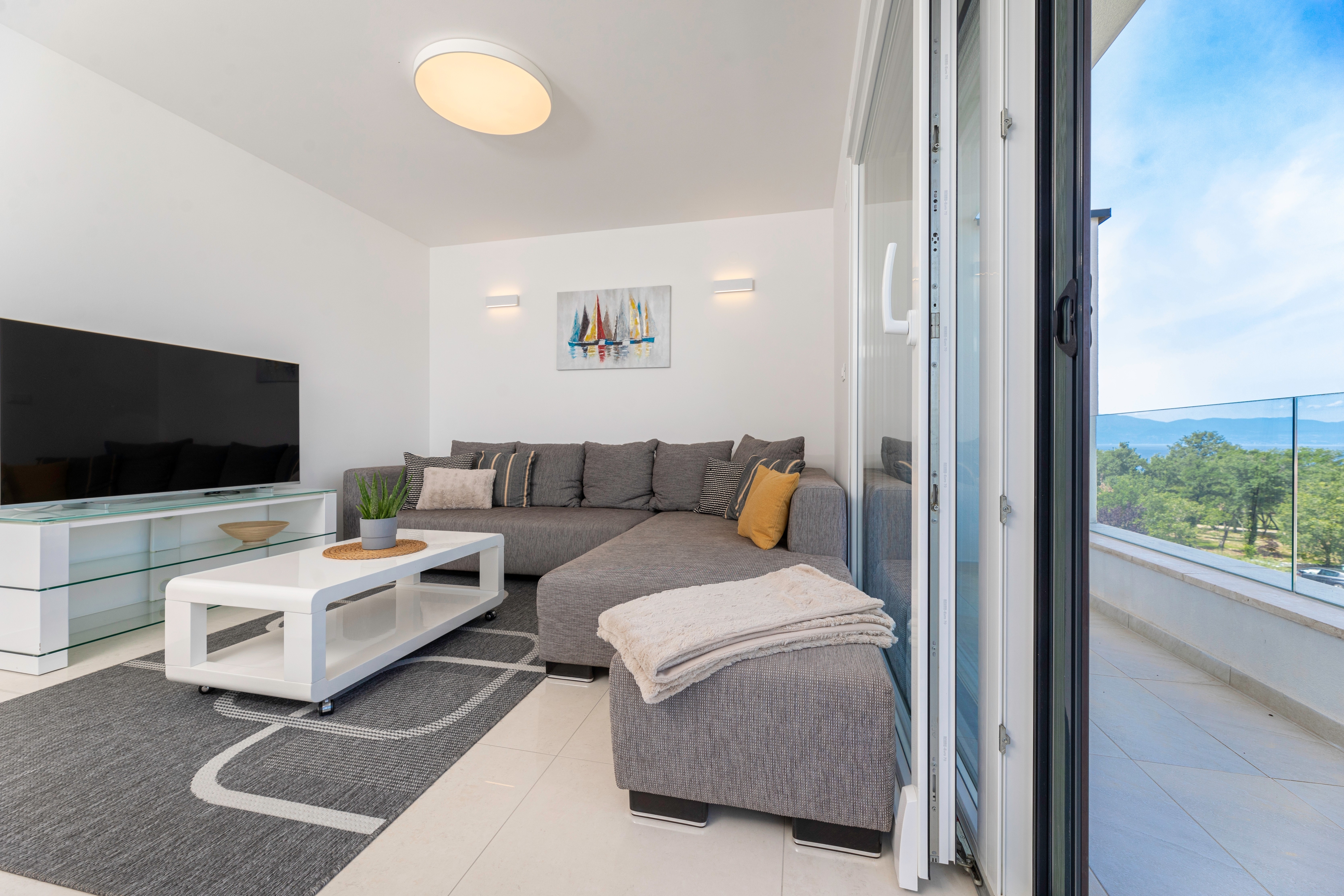 Two bedroom apartment with terrace and sea view Vantačići, Krk  A-d