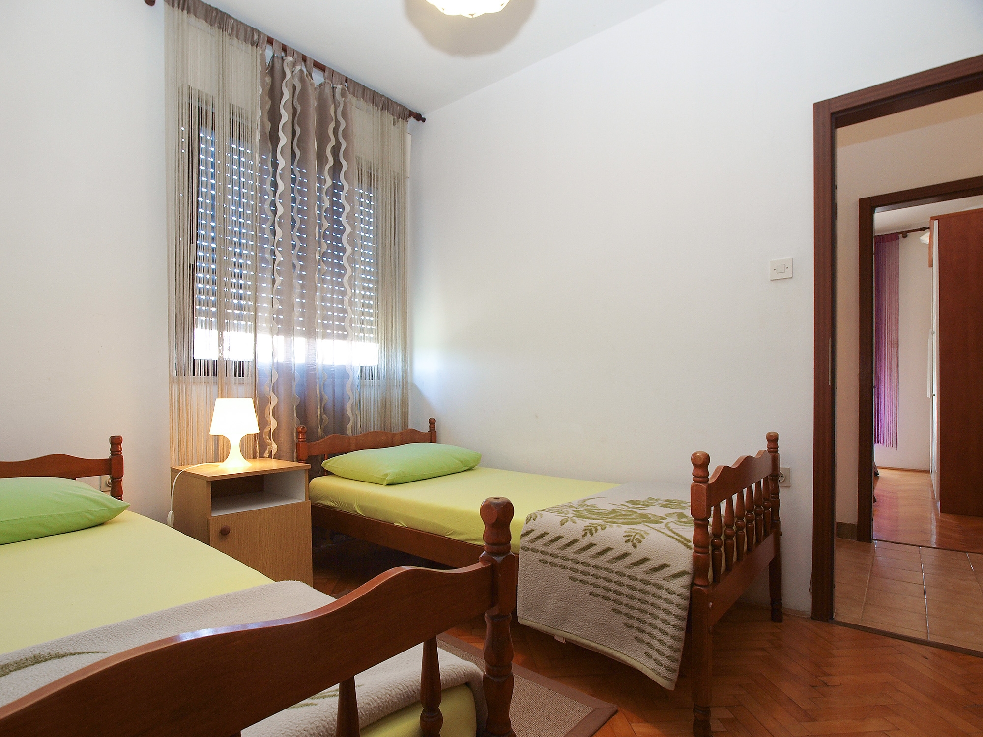 Three bedroom apartment with terrace Fažana  A-a