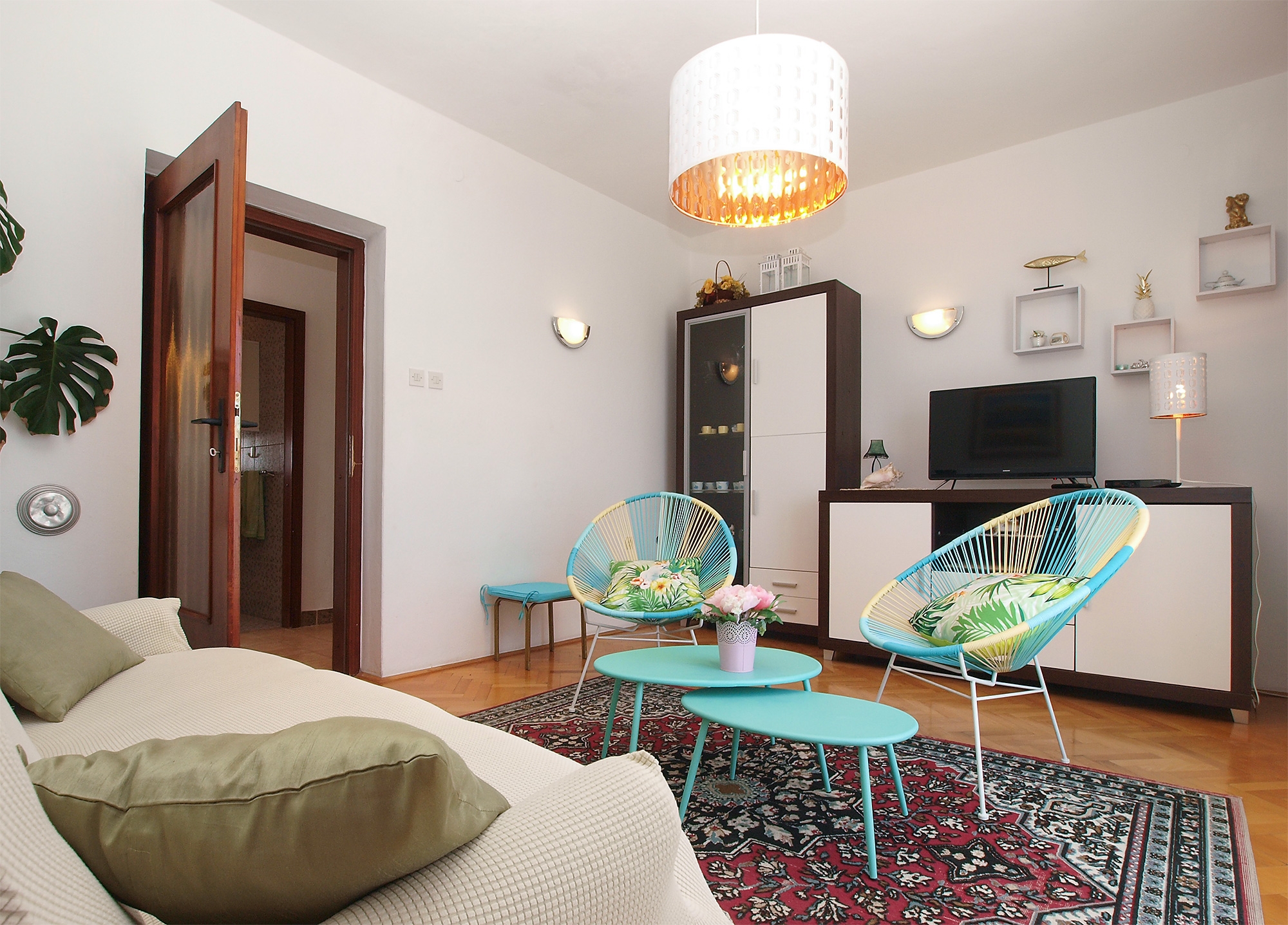 Three bedroom apartment with terrace Fažana (A-20637-a)