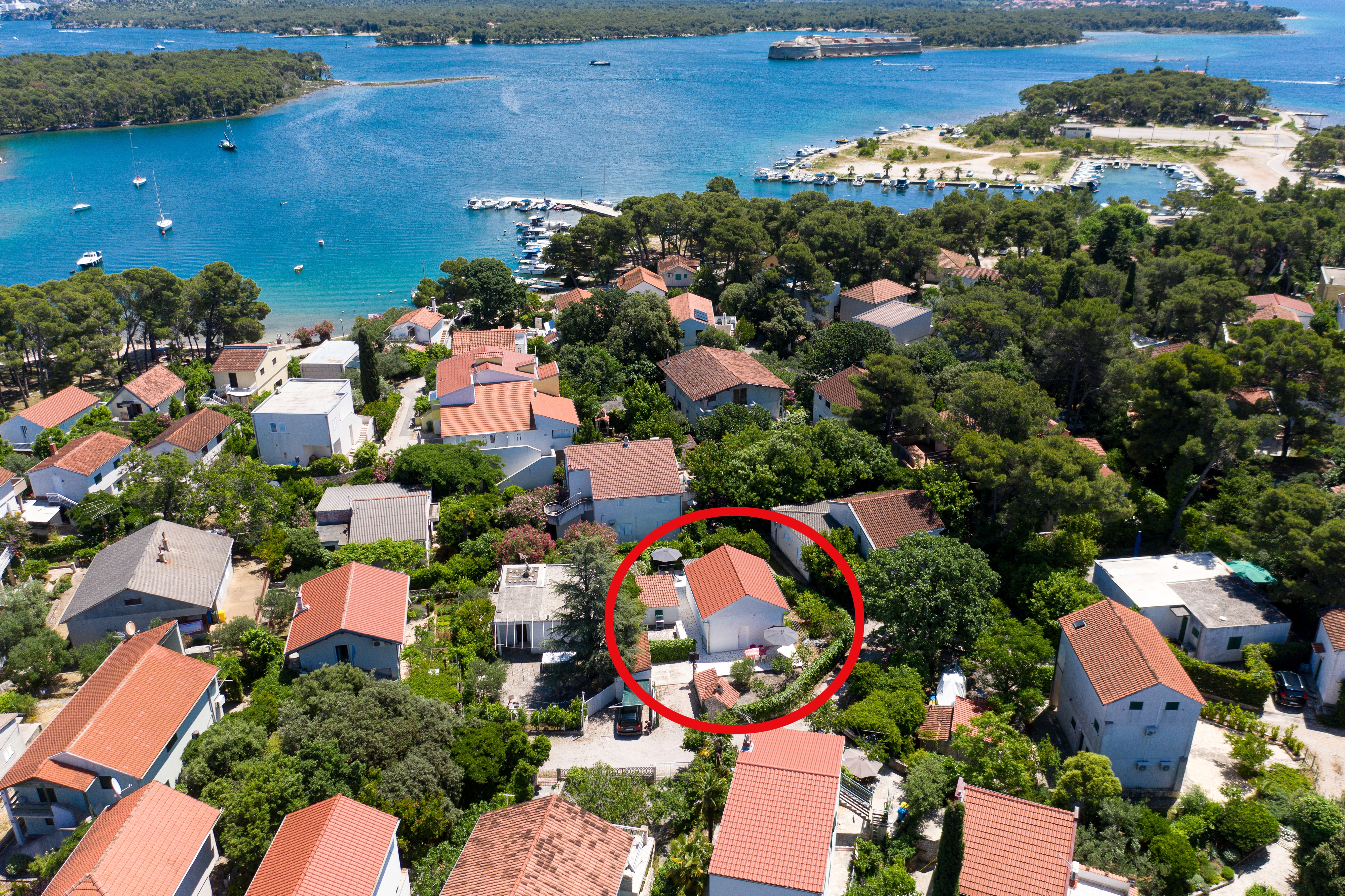 Dvosobna kuća s terasom Jadrija, Šibenik  K