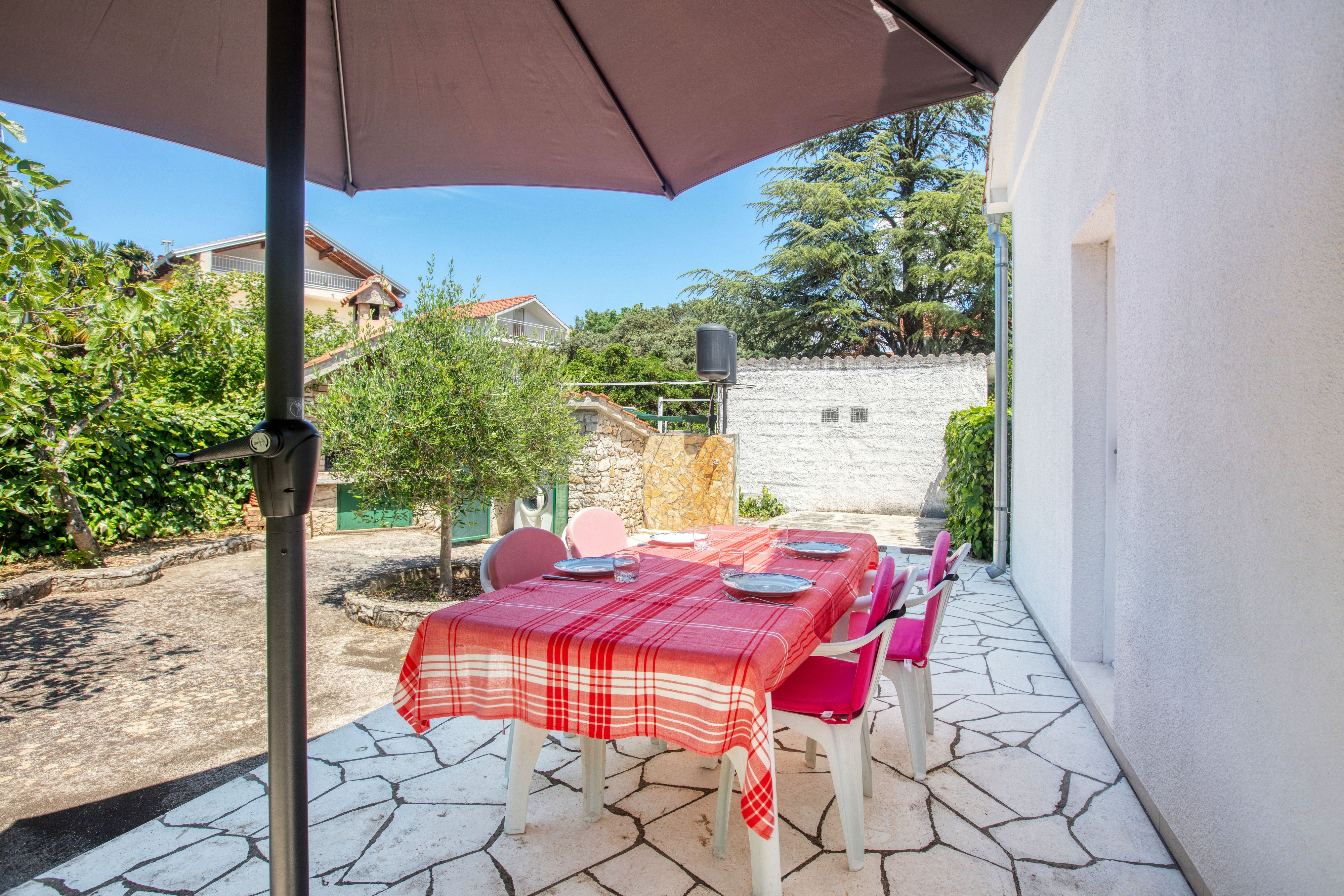 Two bedroom house with terrace Jadrija, Šibenik  K