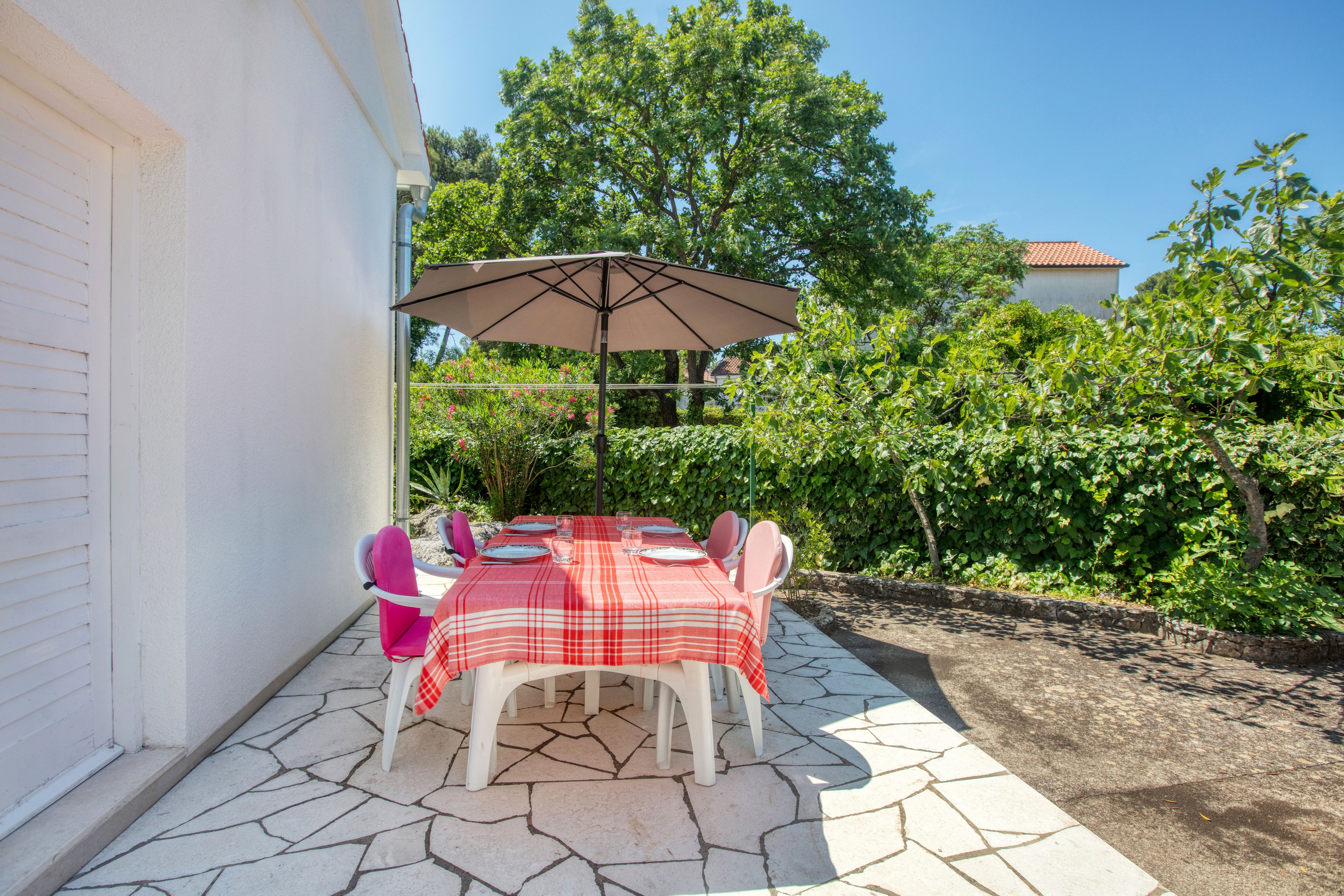 Two bedroom house with terrace Jadrija, Šibenik  K