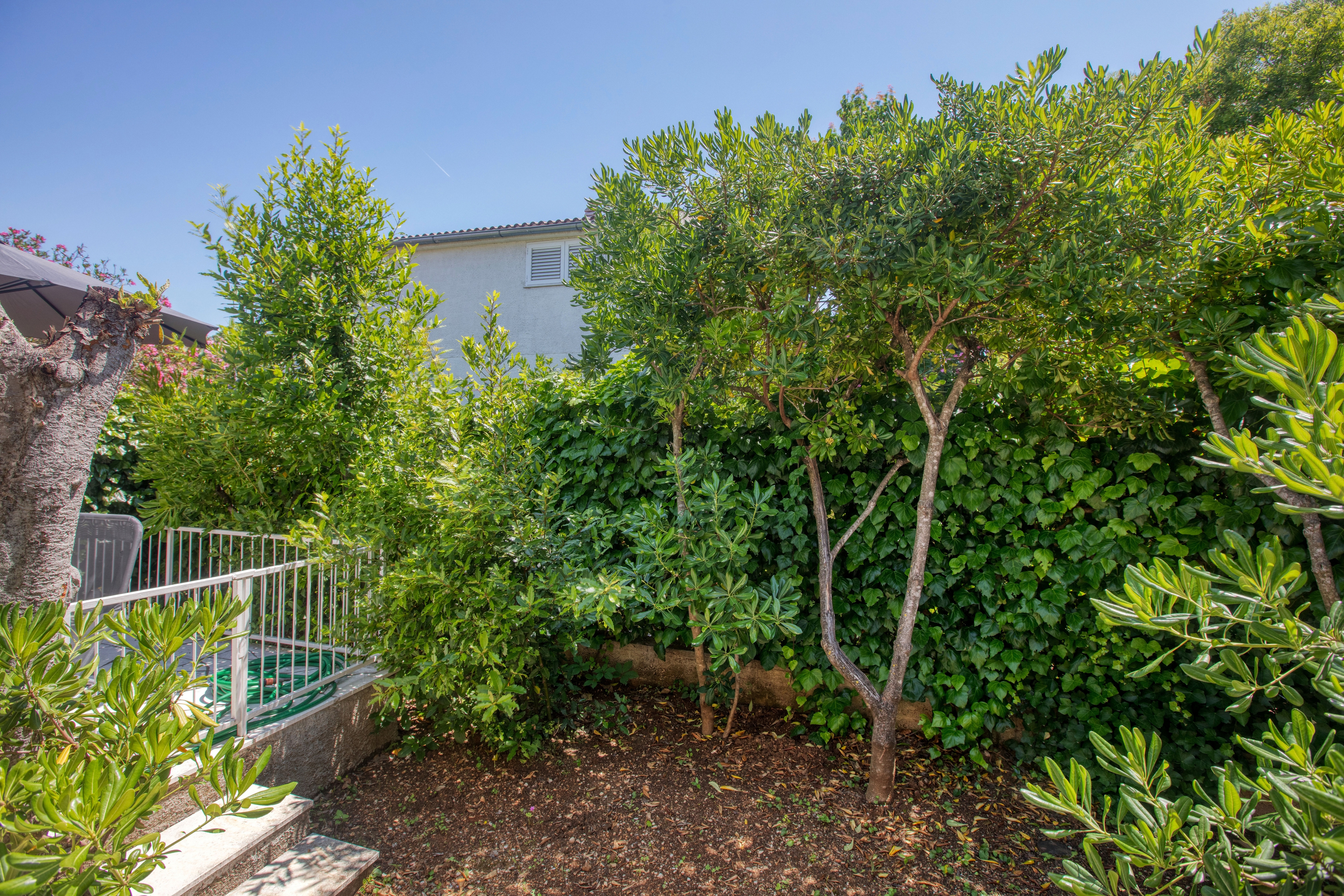 Two bedroom house with terrace Jadrija, Šibenik  K