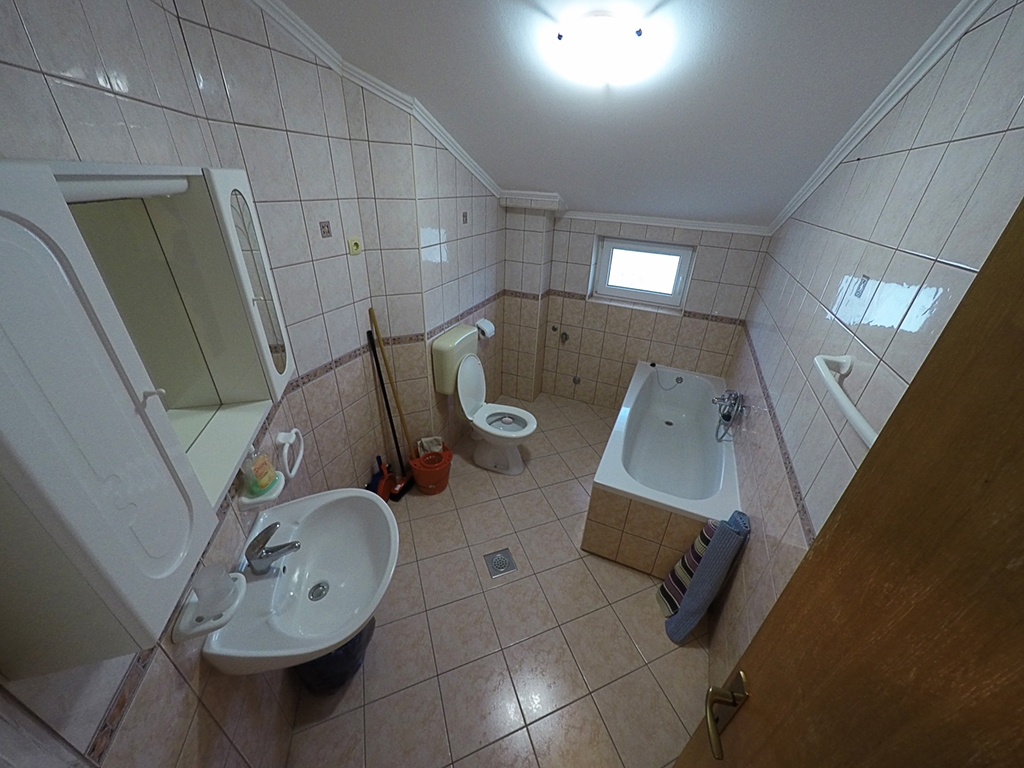 Top Rab Lopar Top Rab Lopar