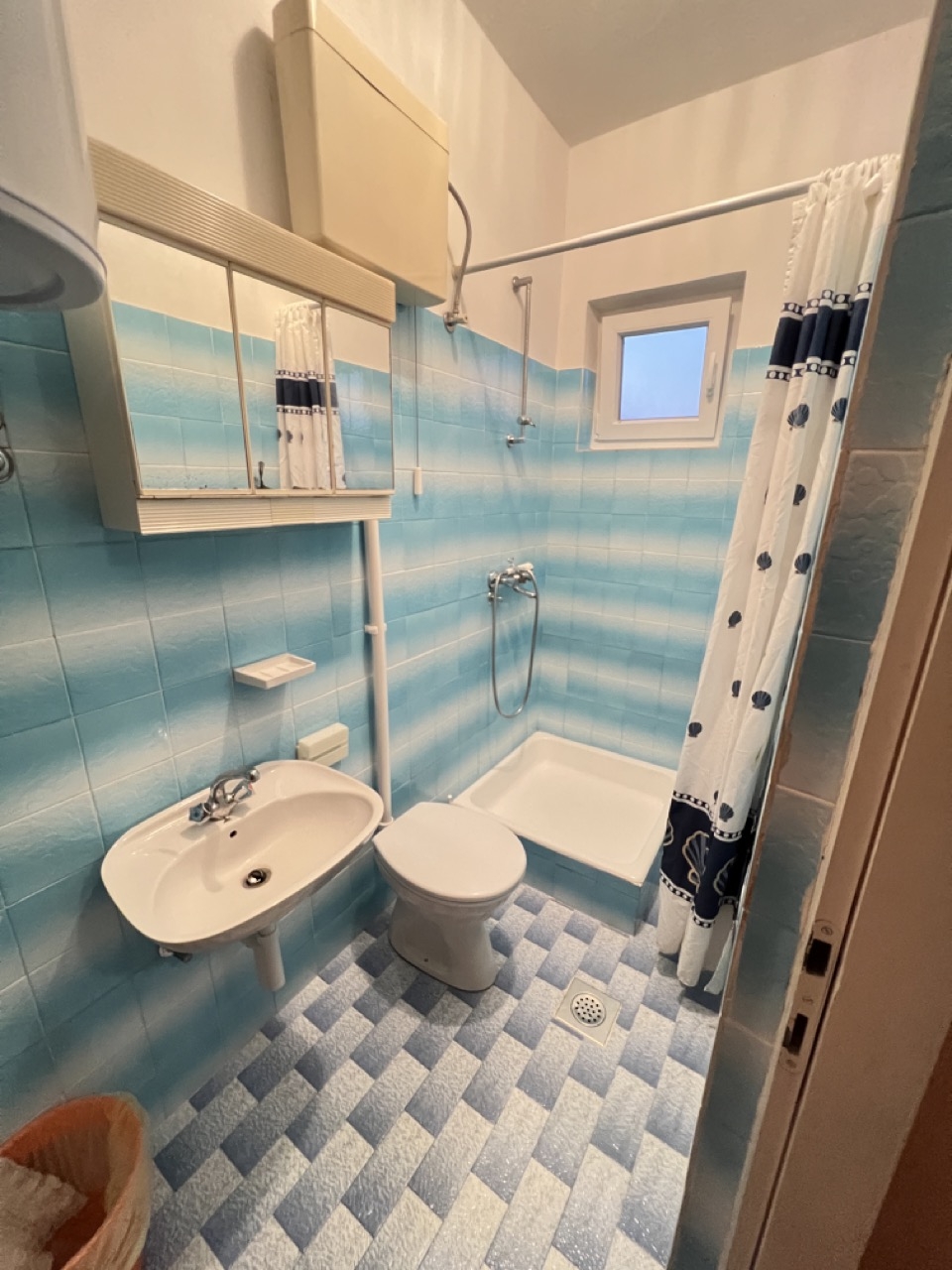 Top Rab Lopar Top Rab Lopar