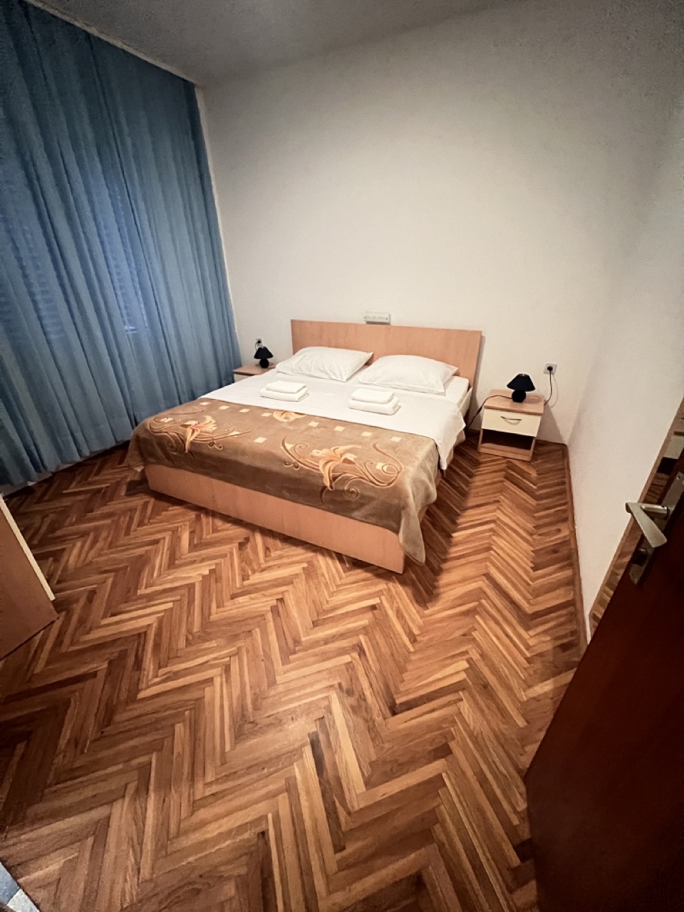 Top Rab Lopar Top Rab Lopar