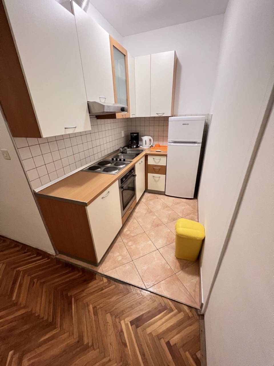 Top Rab Lopar Top Rab Lopar