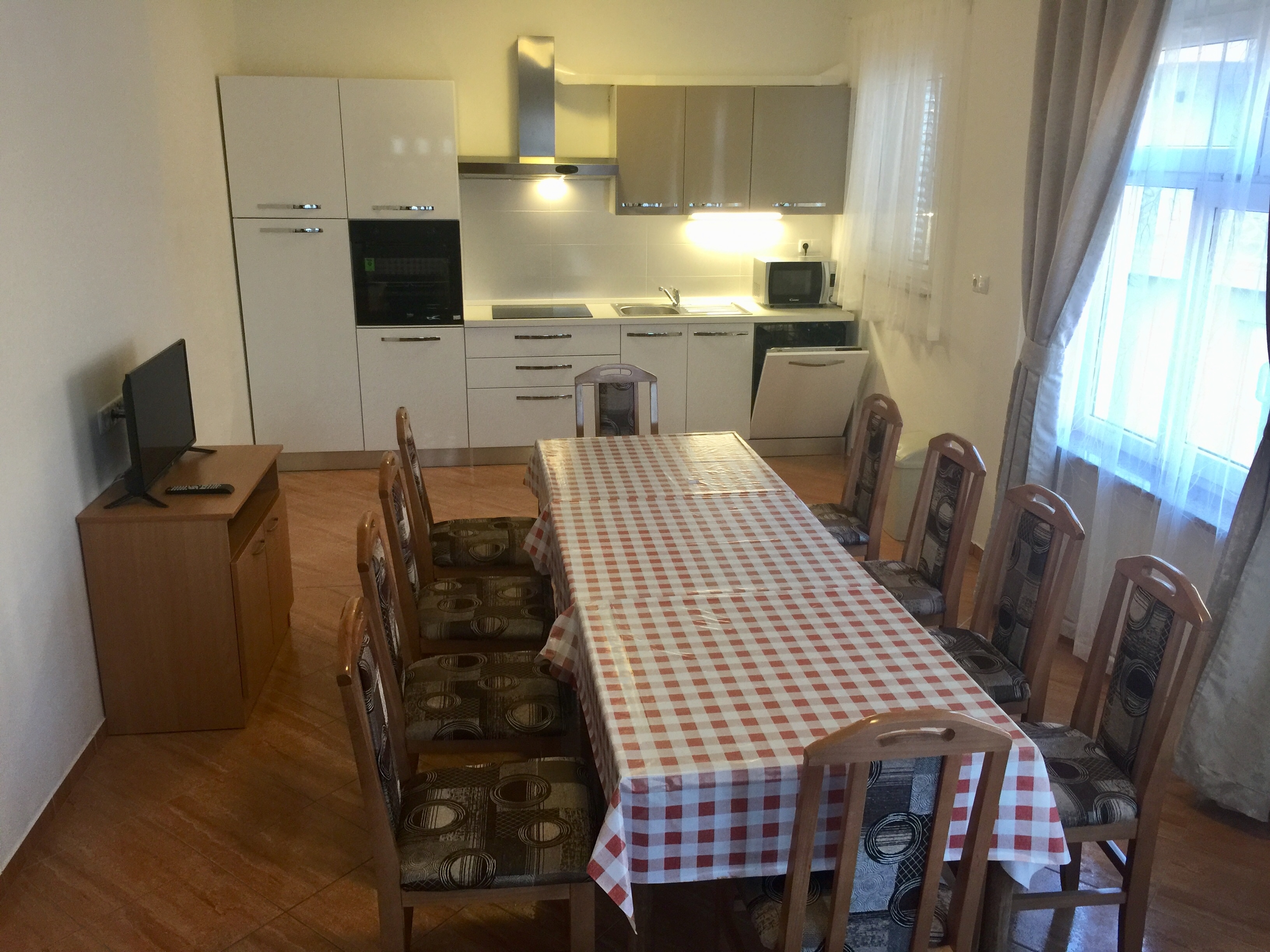 Three bedroom apartment with terrace Lopar, Rab (A-20644-f) Three bedroom apartment with terrace Lopar, Rab (A-20644-f)