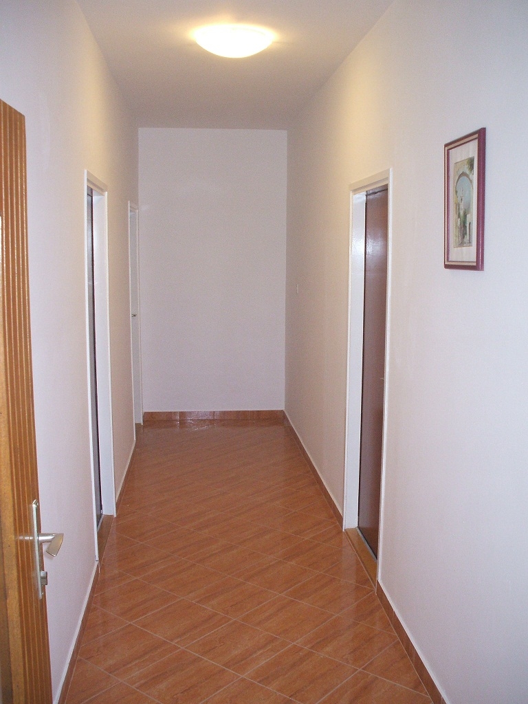 Top Rab Lopar Top Rab Lopar