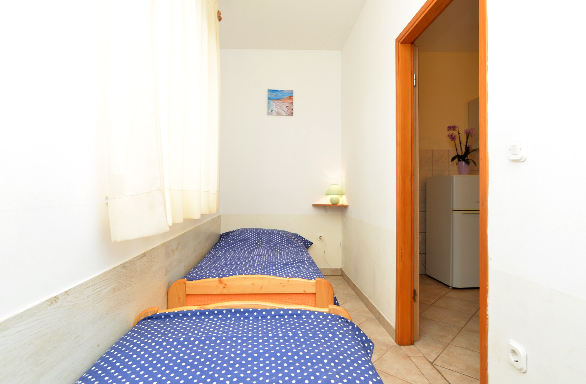 Two bedroom apartment with terrace Valbandon, Fažana  A-b