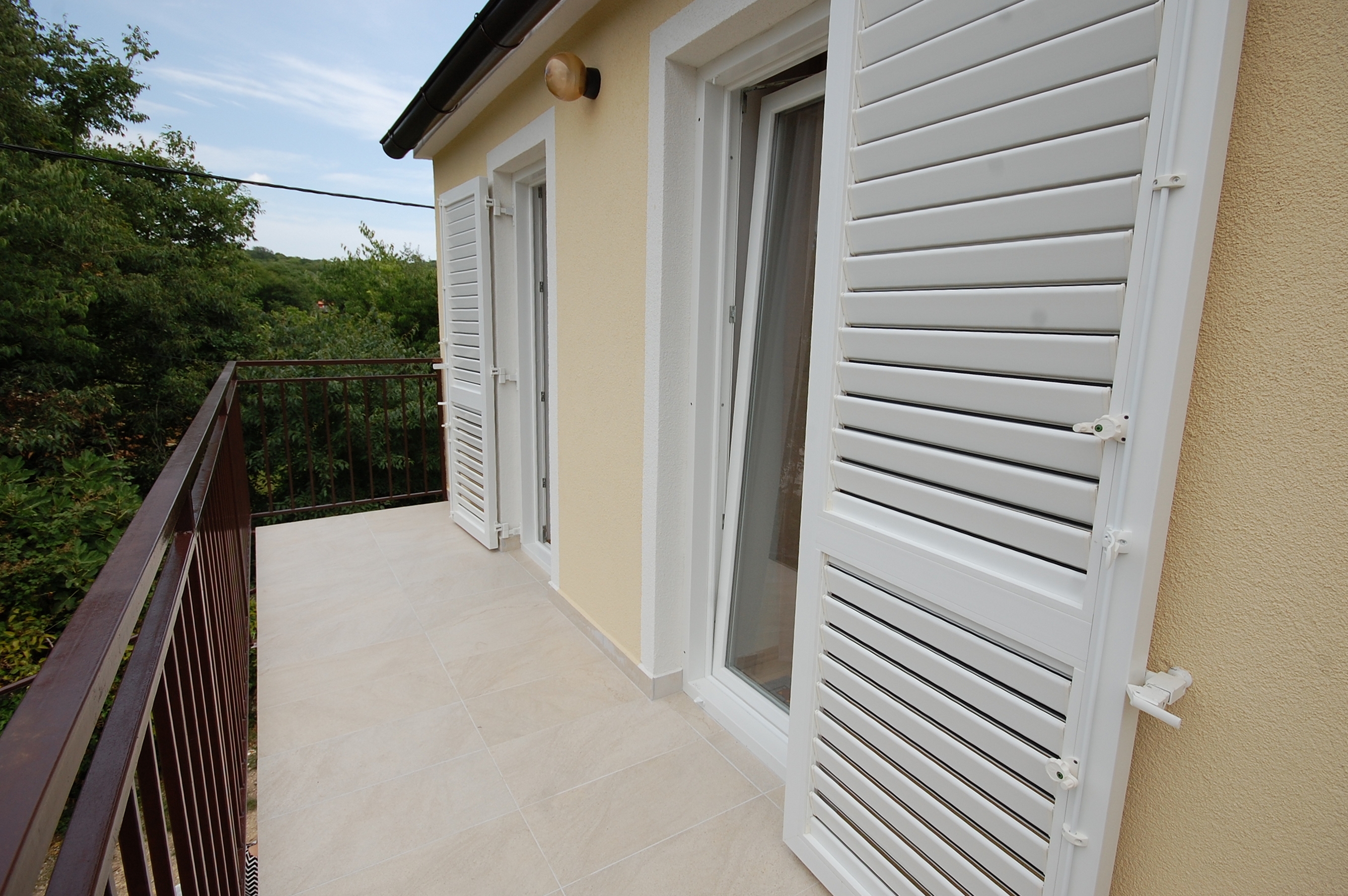 Two bedroom house with terrace Nenadići, Krk  K