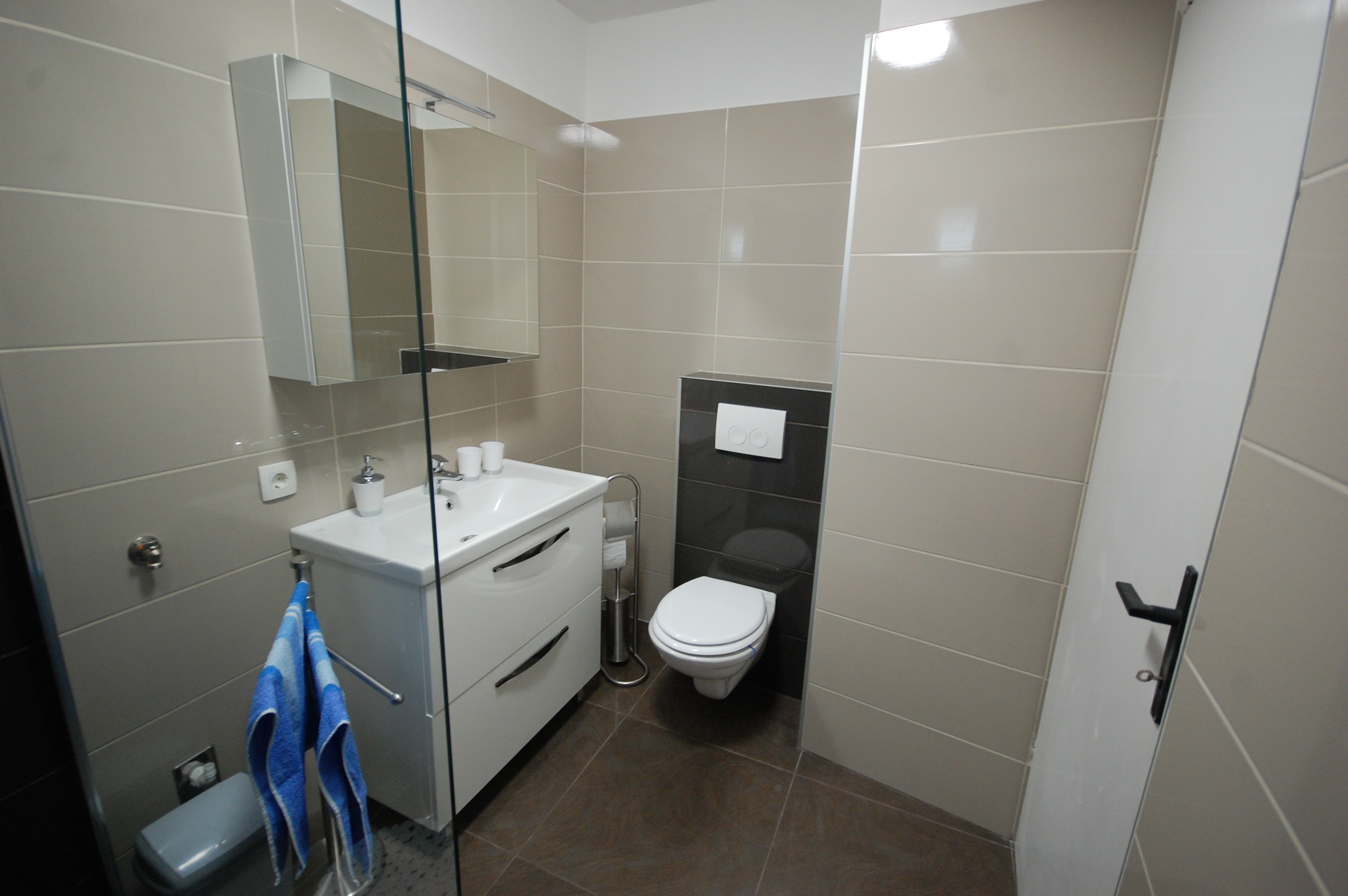 Two bedroom house with terrace Nenadići, Krk  K