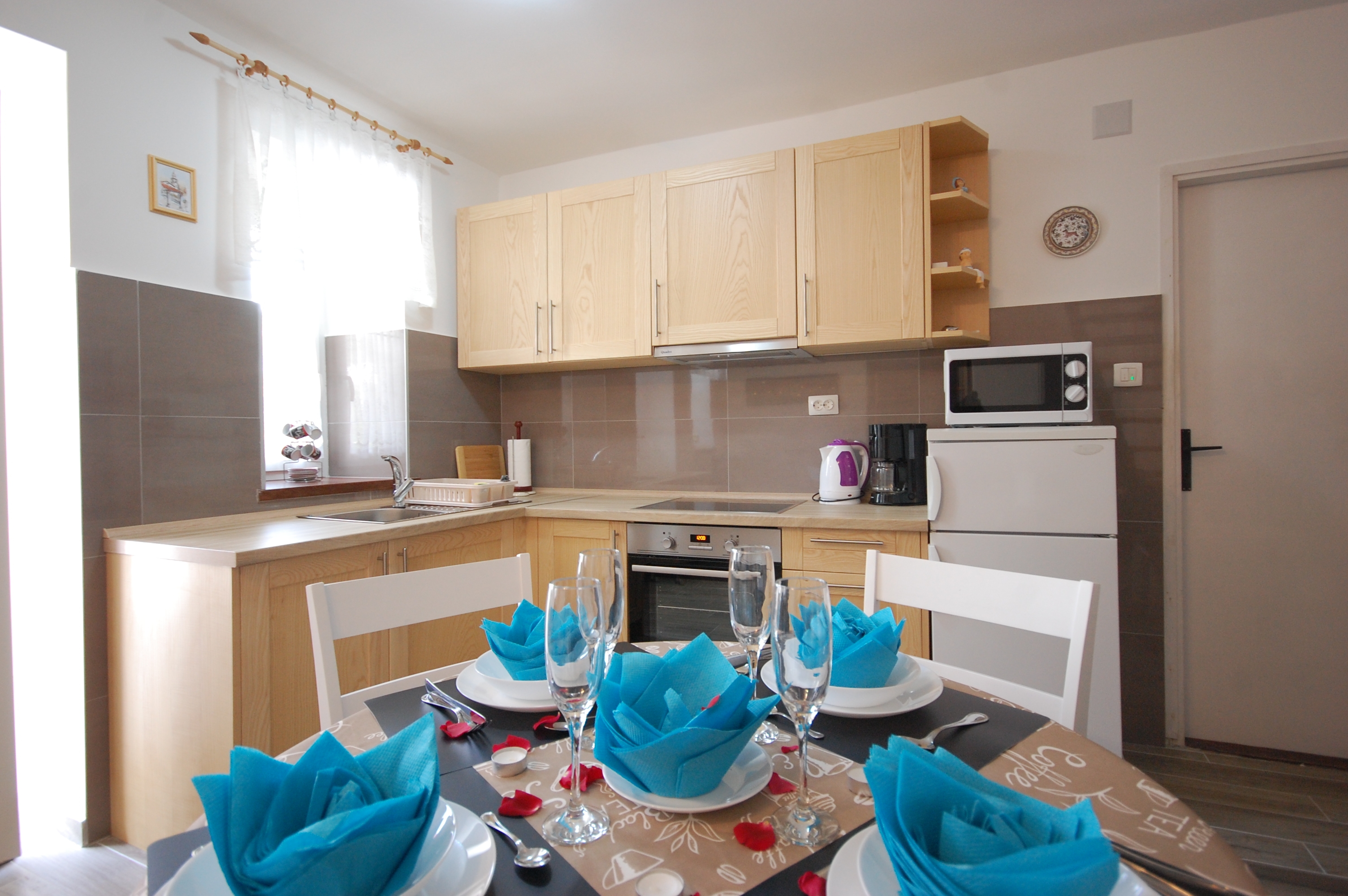 Two bedroom house with terrace Nenadići, Krk  K