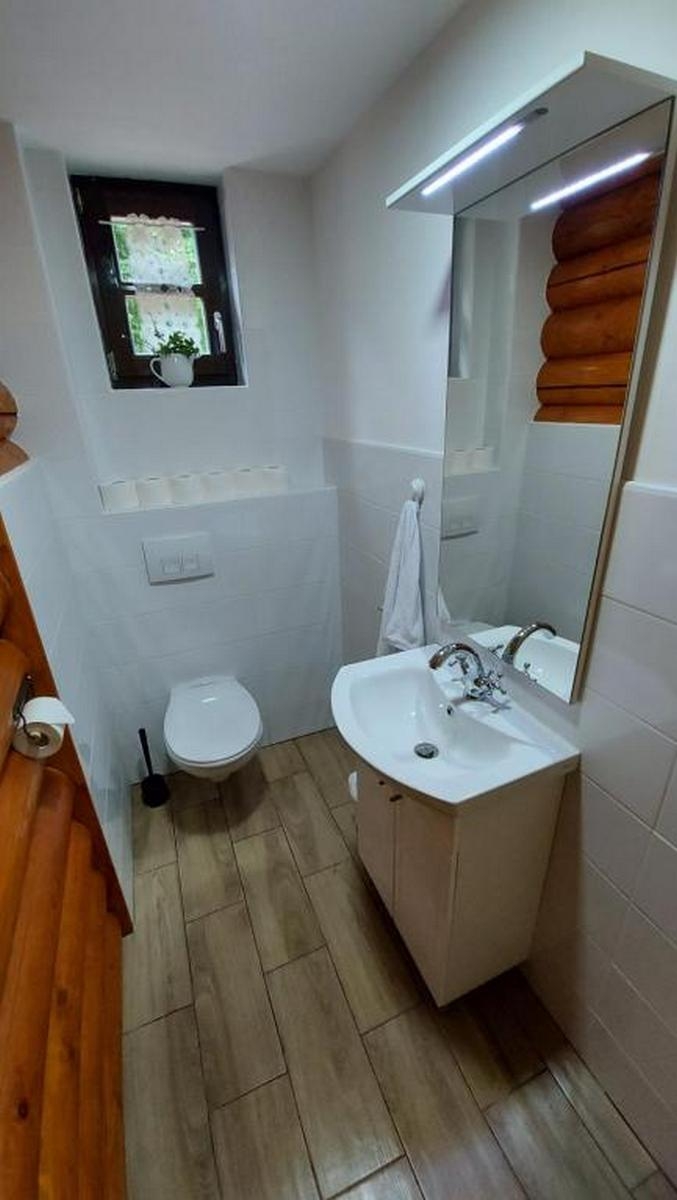 Four bedroom house with terrace Otočac, Velebit  K